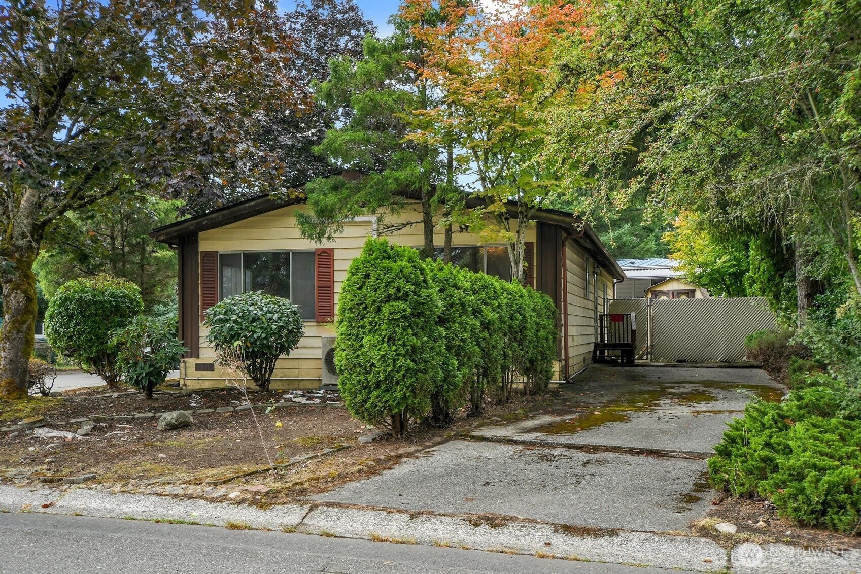 19501 129th Avenue NE — photo