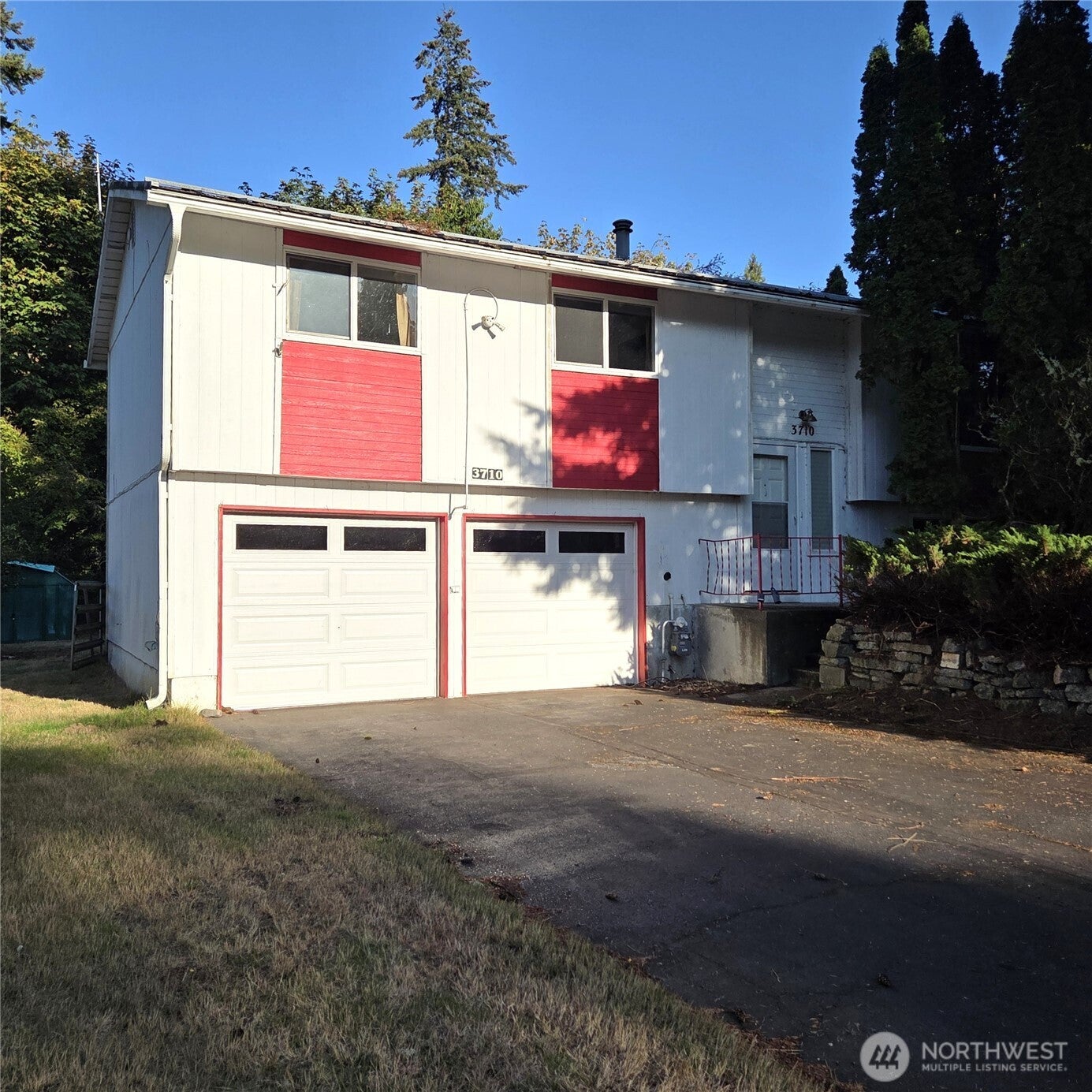 3710 Apollo Street SE — photo
