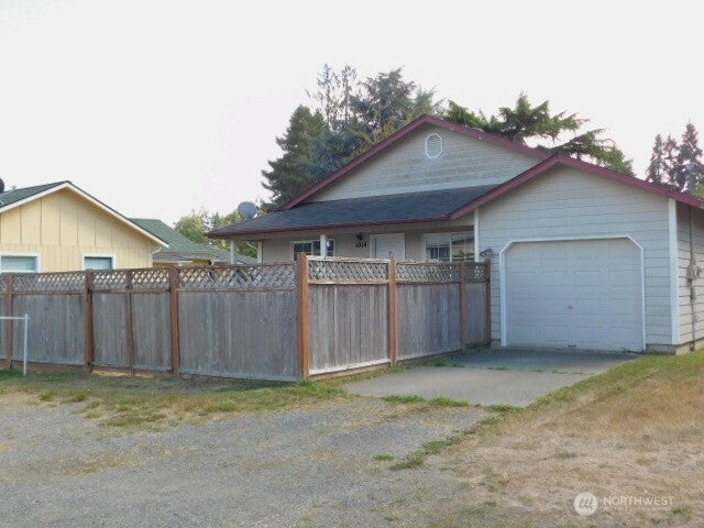1014 W Spruce Street — photo