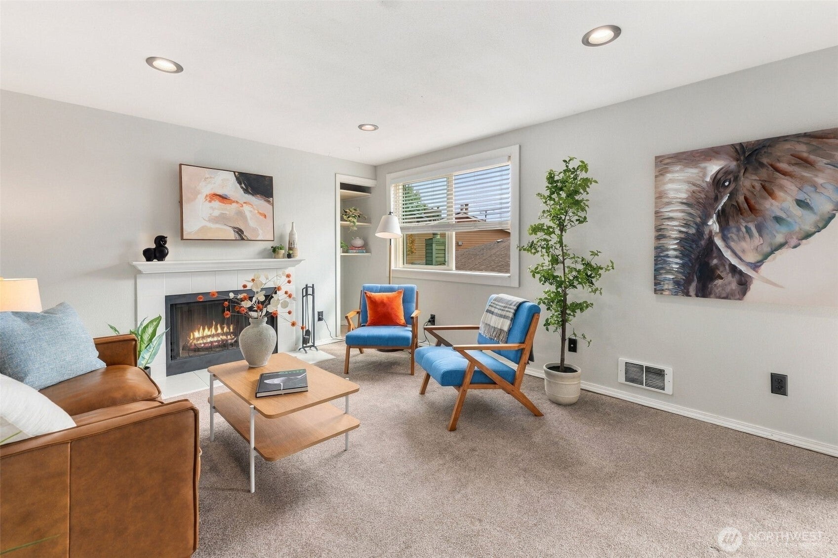 4810 S 187th Place B-205 — photo
