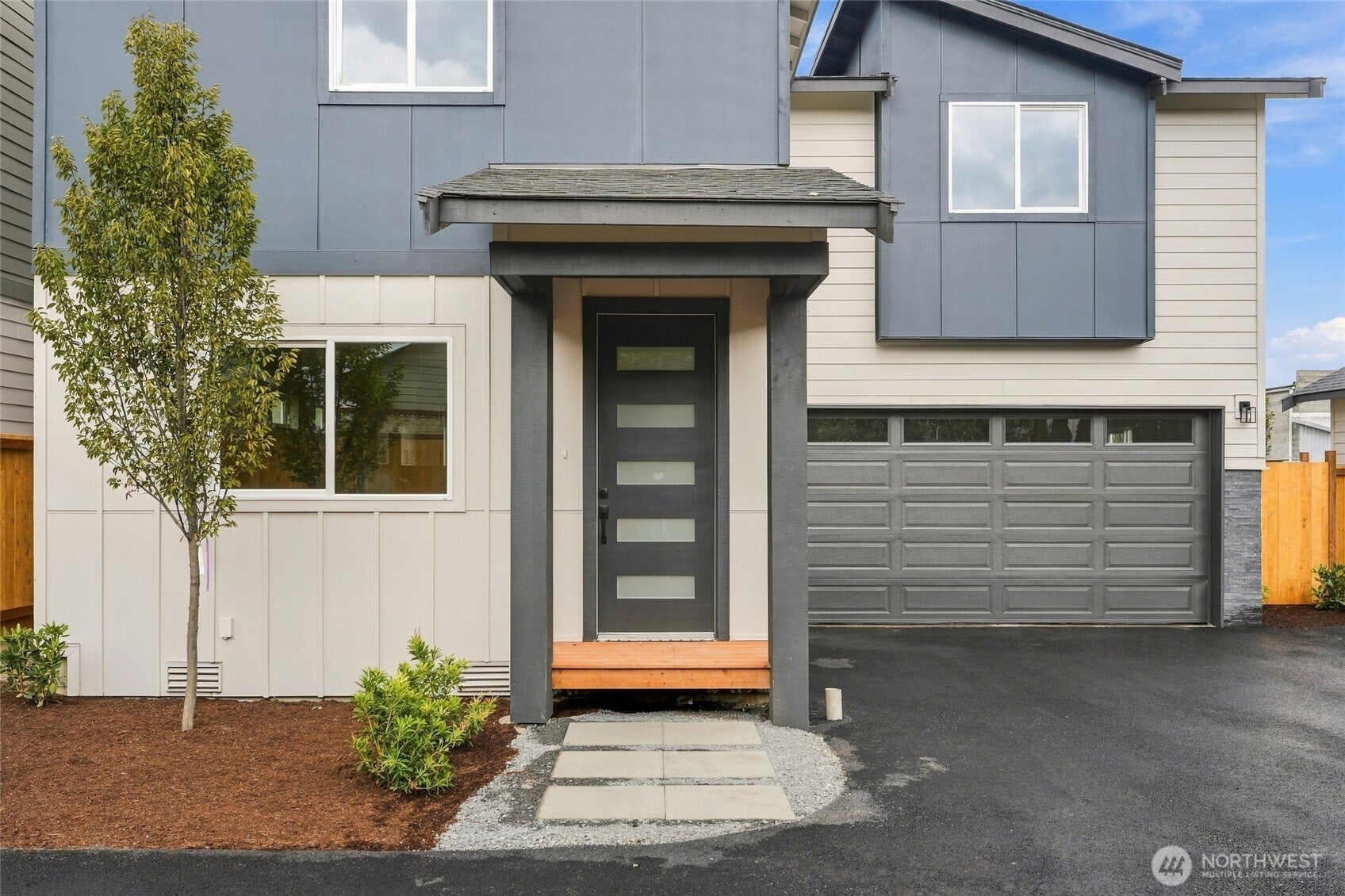 5513 Fleming Street B — photo