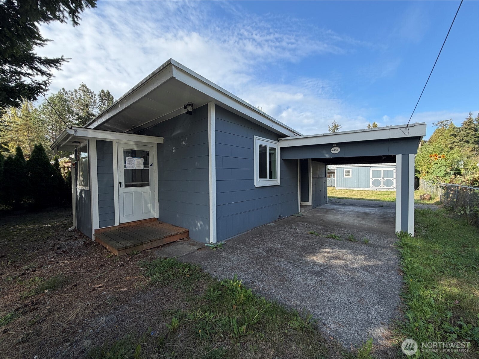 8153 Harborview Road — photo