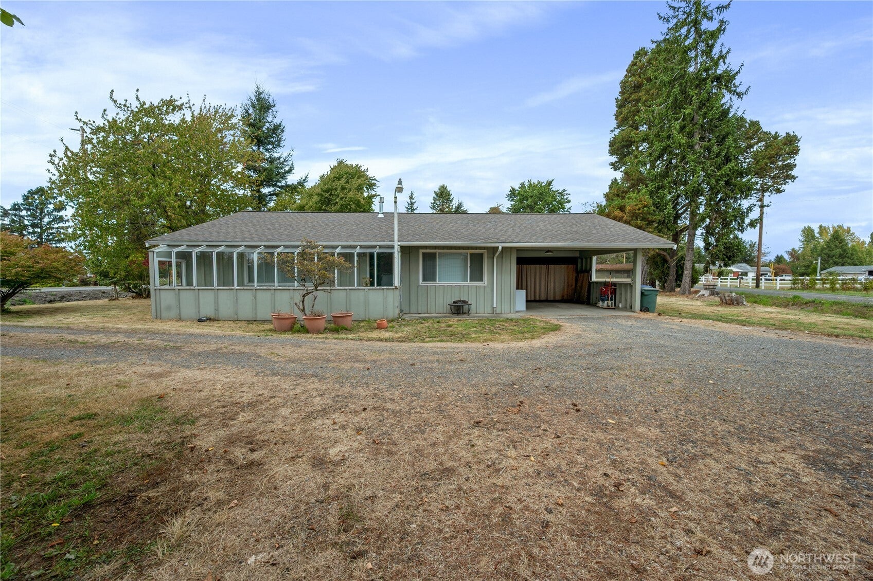4924 Northwest Drive — photo