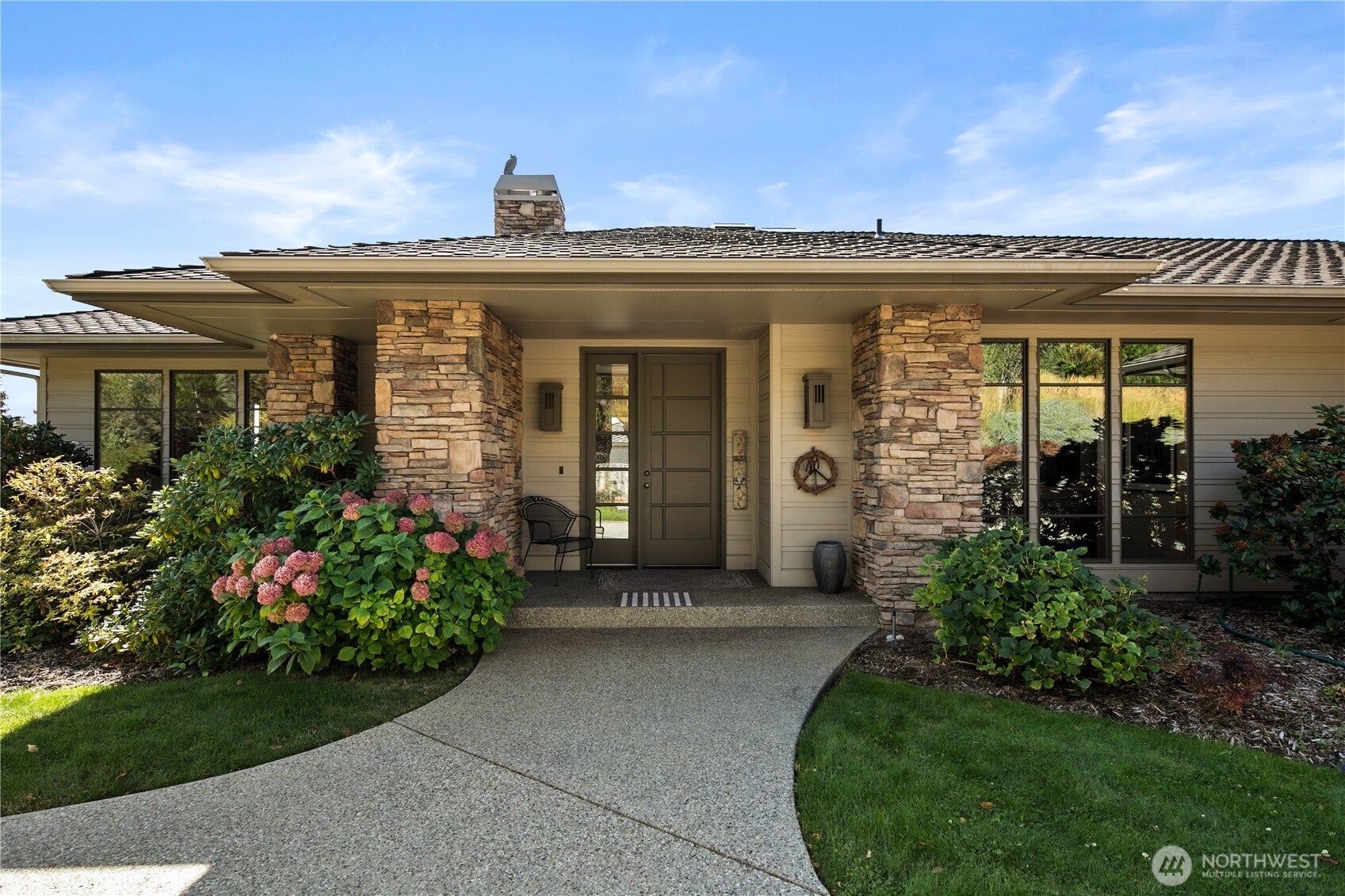 3804 W Eaglerock Drive — photo