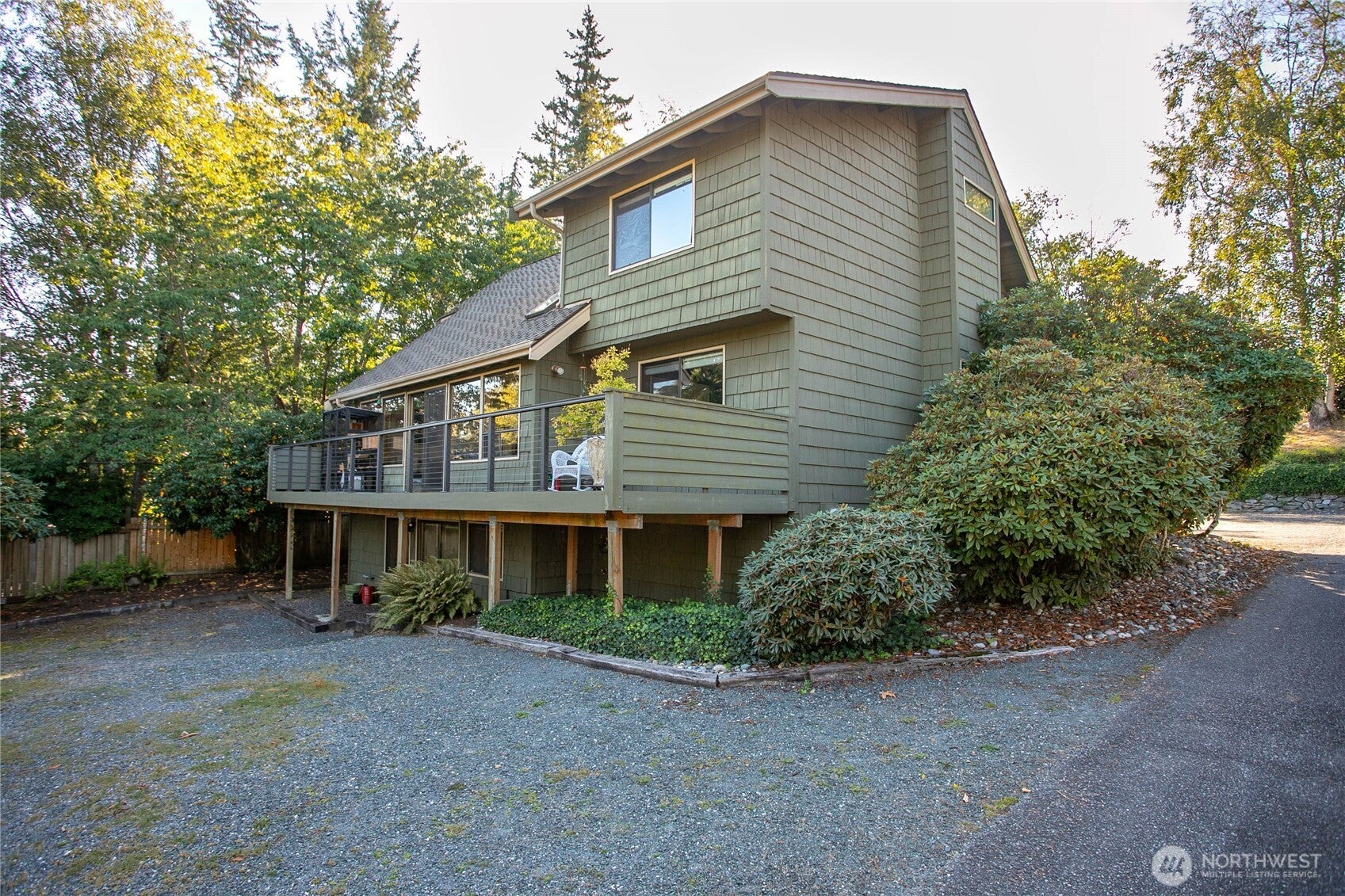 2303 Birch Street — photo