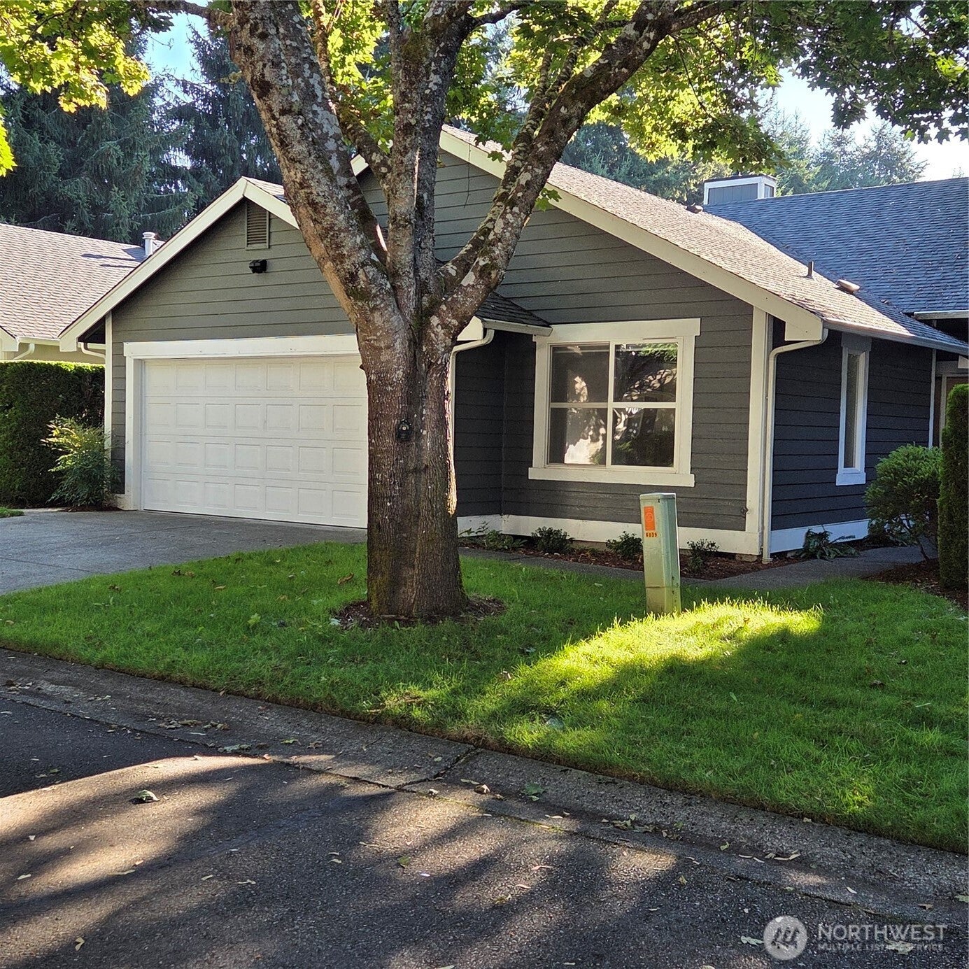 6039 Bryanston Lane SE — photo