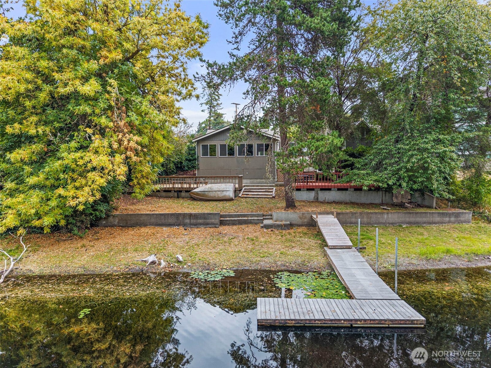 5003 Thompson Lane SE — photo