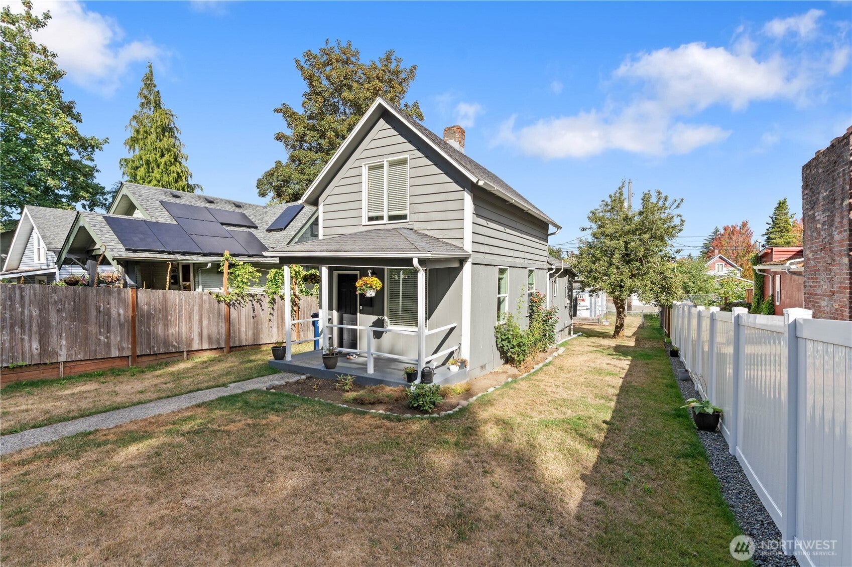 4121 S J Street — photo
