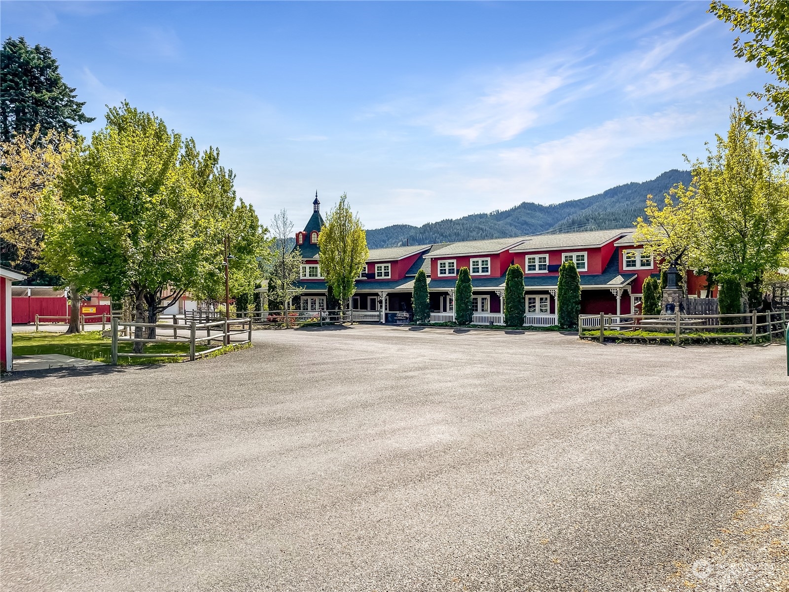 Home in Leavenworth, WA 98826 — photo 2