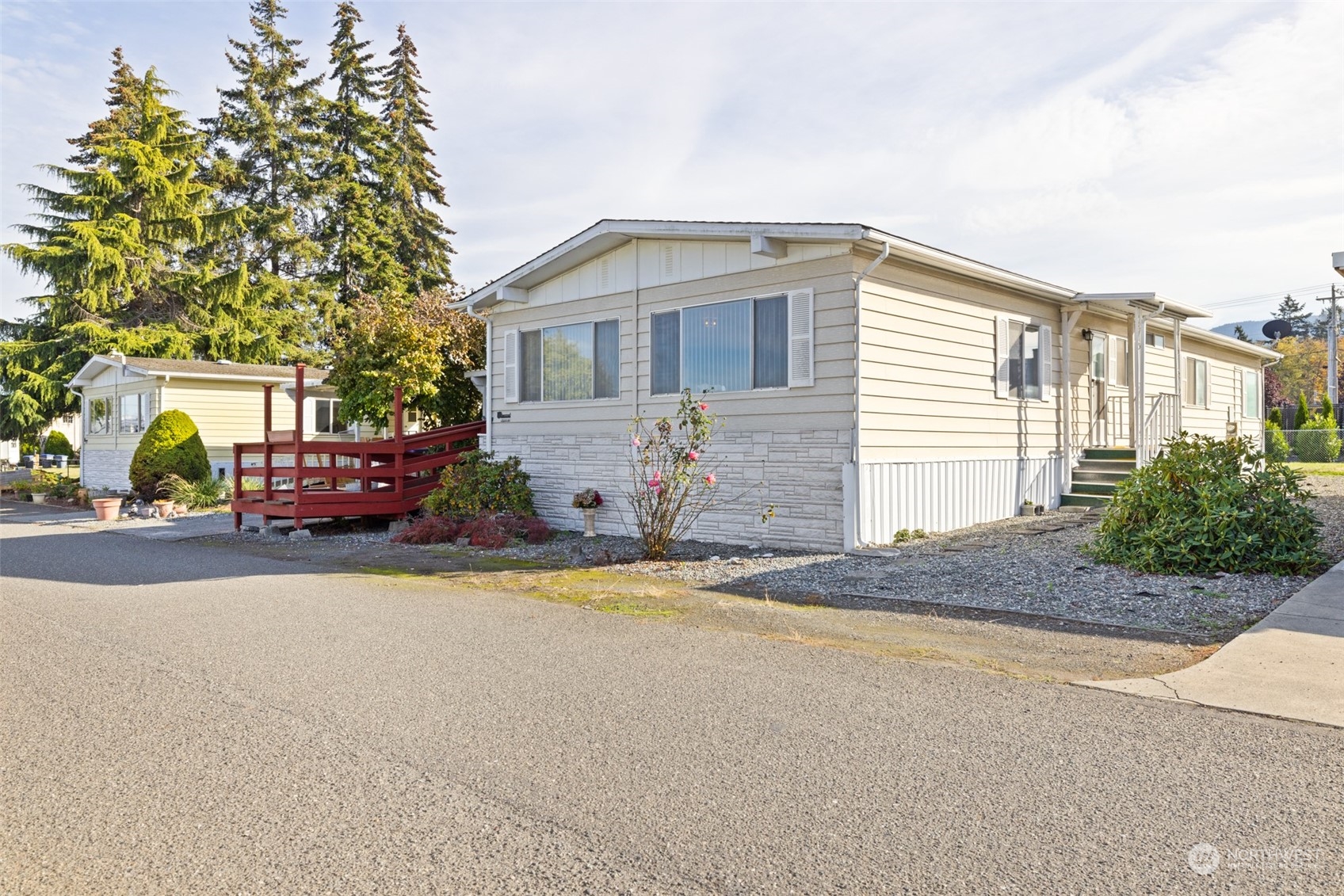 39 Juniper Mobile Estates — photo