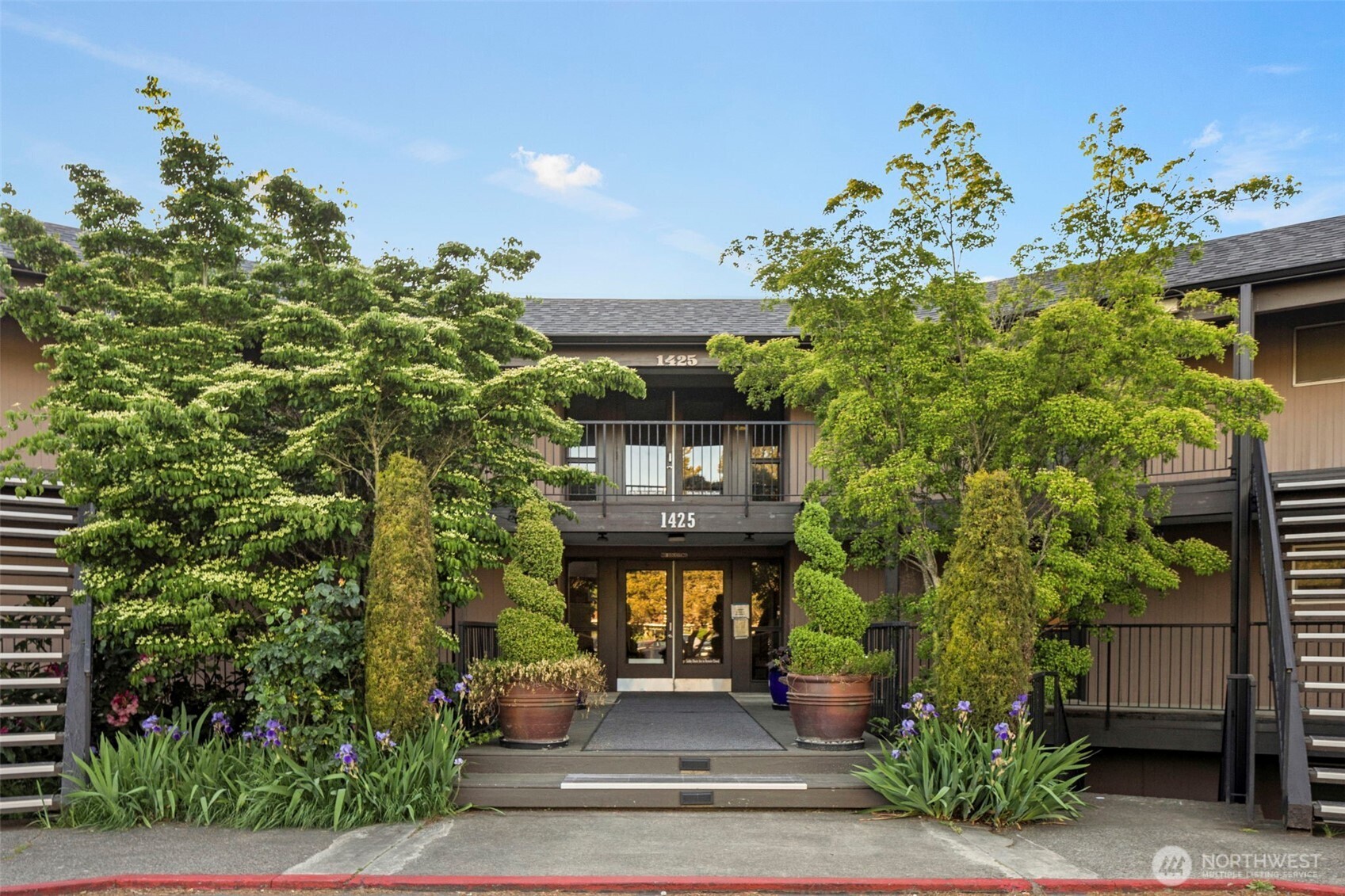 1425 S Puget Drive #213 — photo