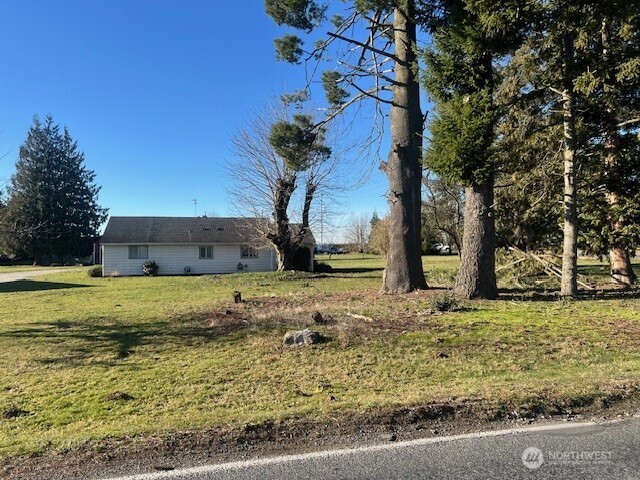 8885 Line Road, Lynden, WA 98264 — photo 2