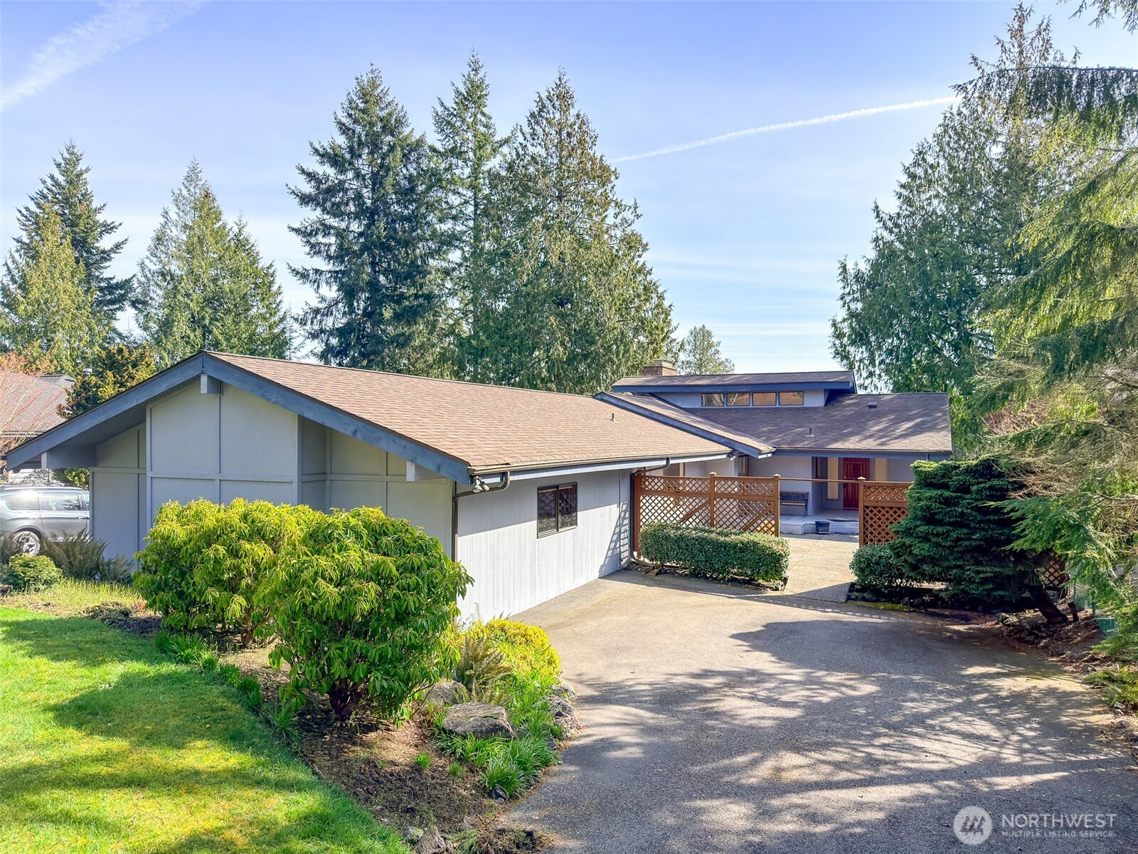 291 Pioneer Drive — photo