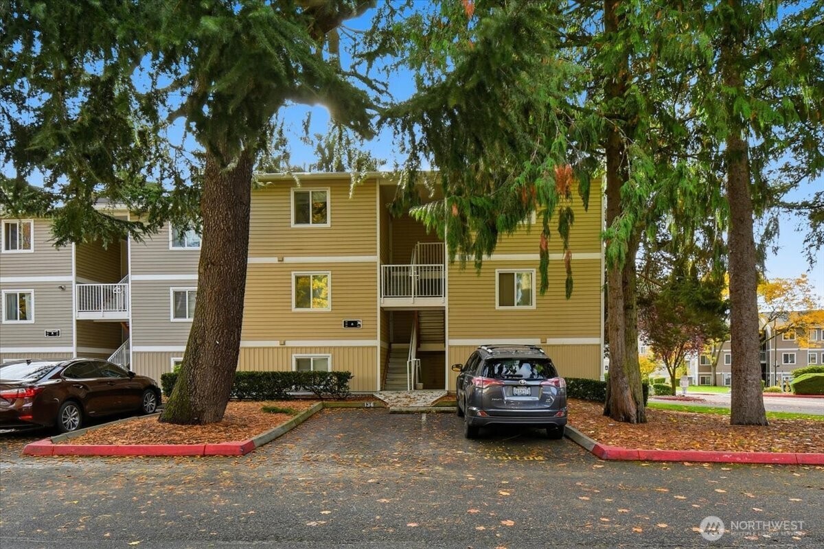 12515 NE 132nd Court #a101 — photo