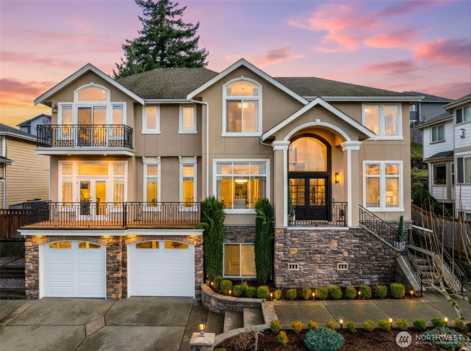 5228 Highland Dr SE — photo