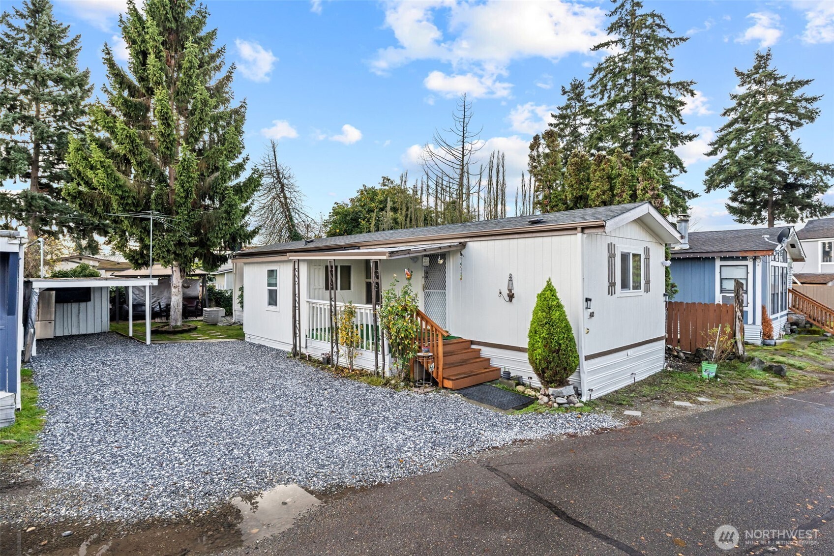 10302 Lakeview Avenue SW #42 — photo