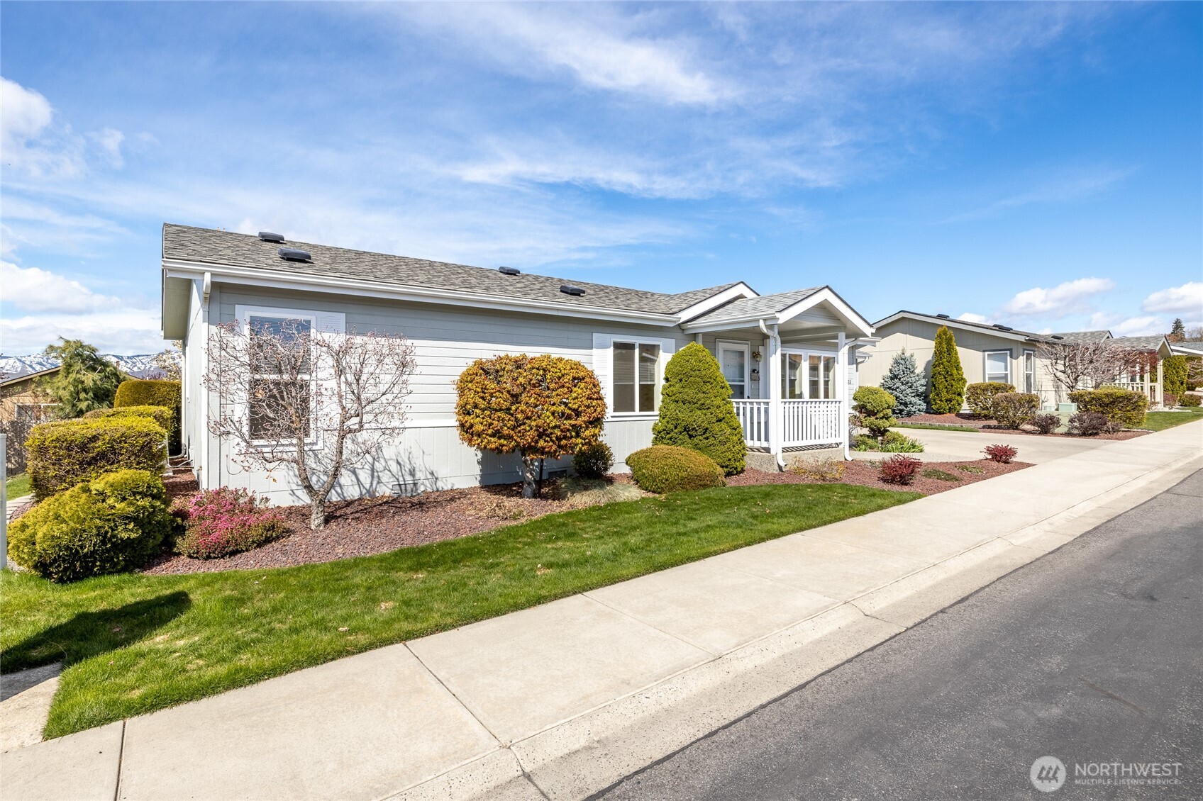 526 Monterey Drive — photo