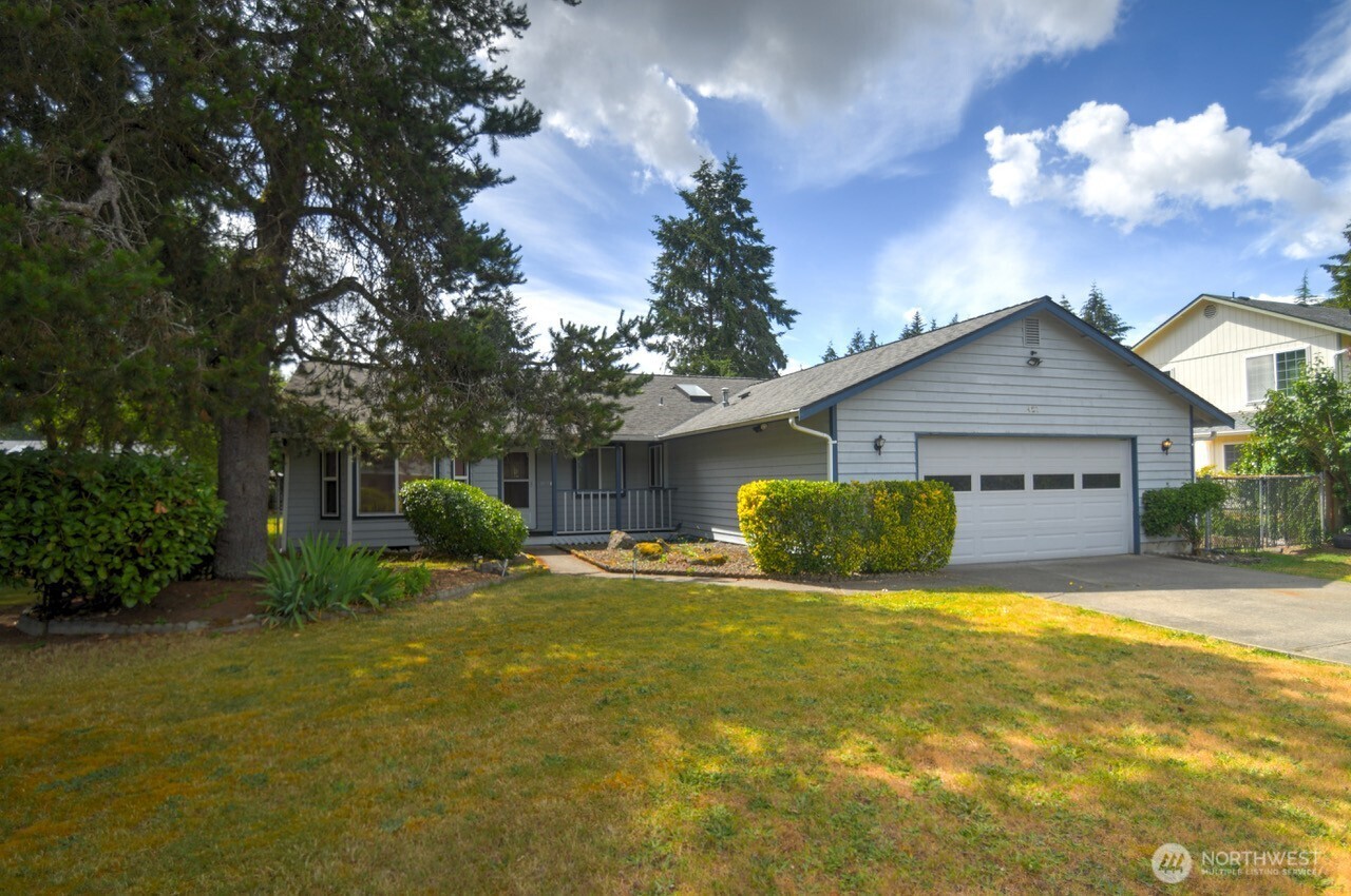 427 Sawmill Court SE — photo