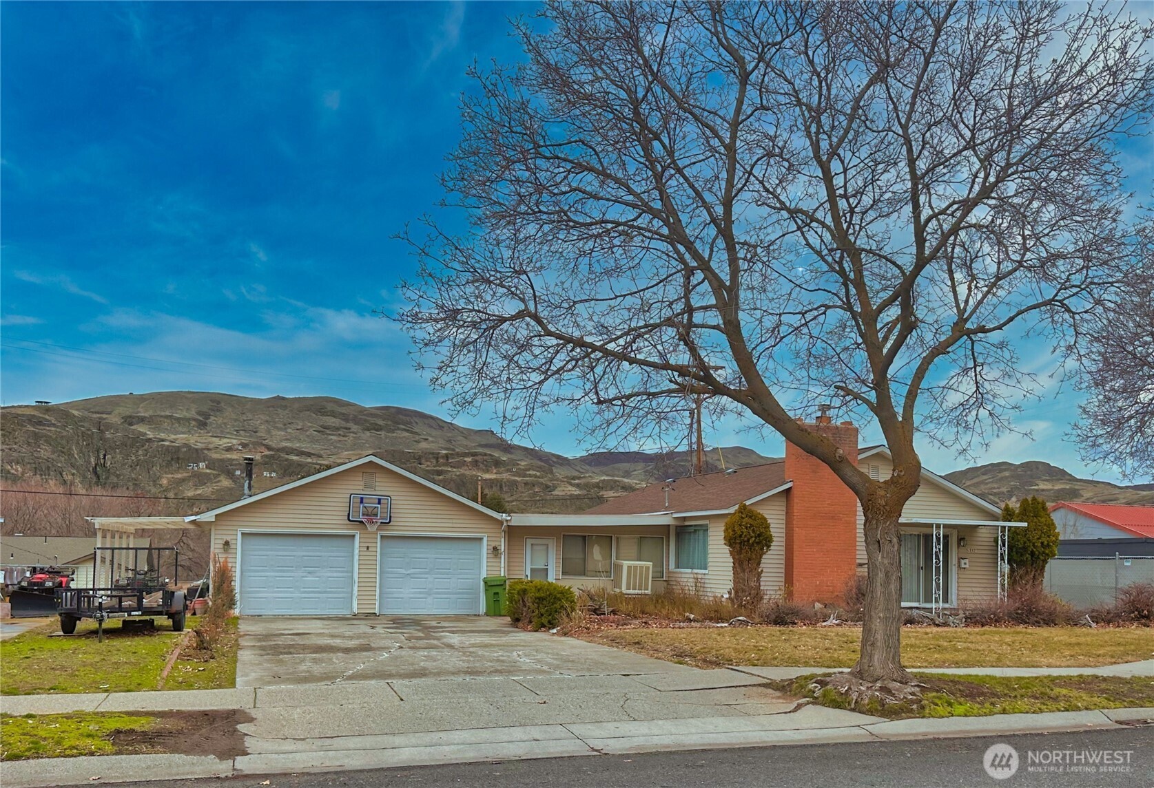 804 Central Drive — photo