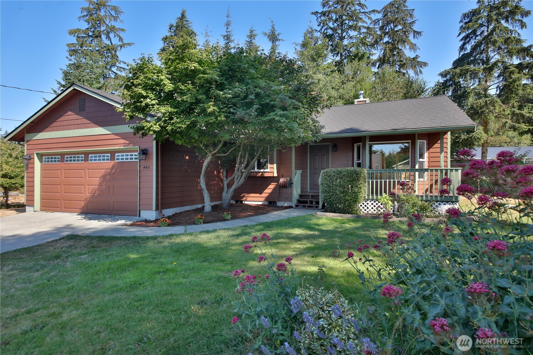 445 Mitchell Drive — photo