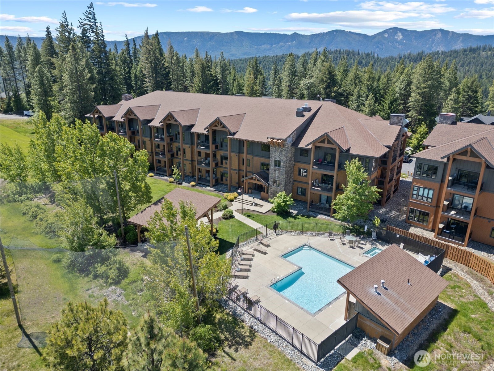 3770 Suncadia Trail #301 — photo