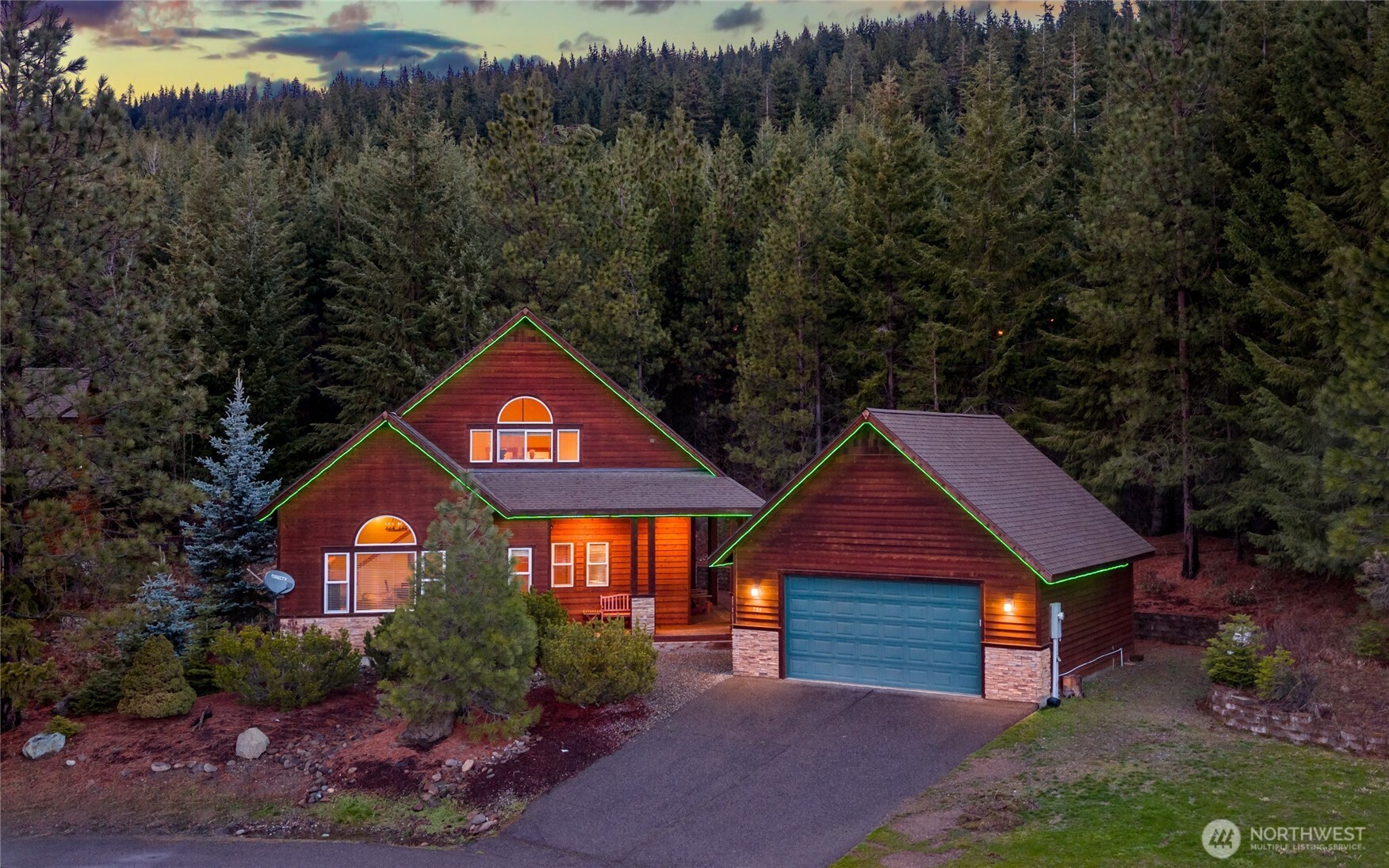 261 Tiger Lily Lane — photo