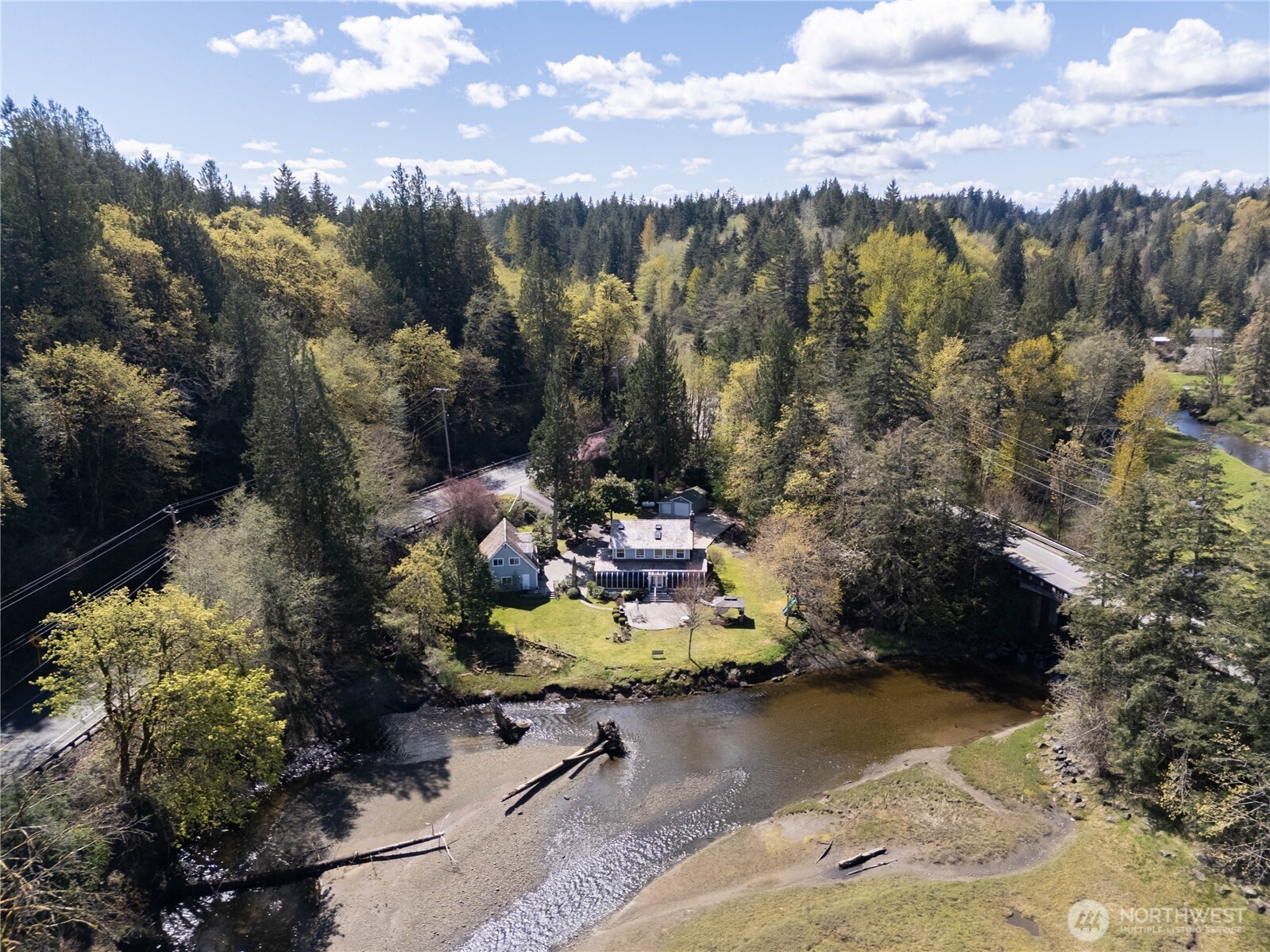 8320 E Grapeview Loop Road, Allyn, WA 98524 — photo 3