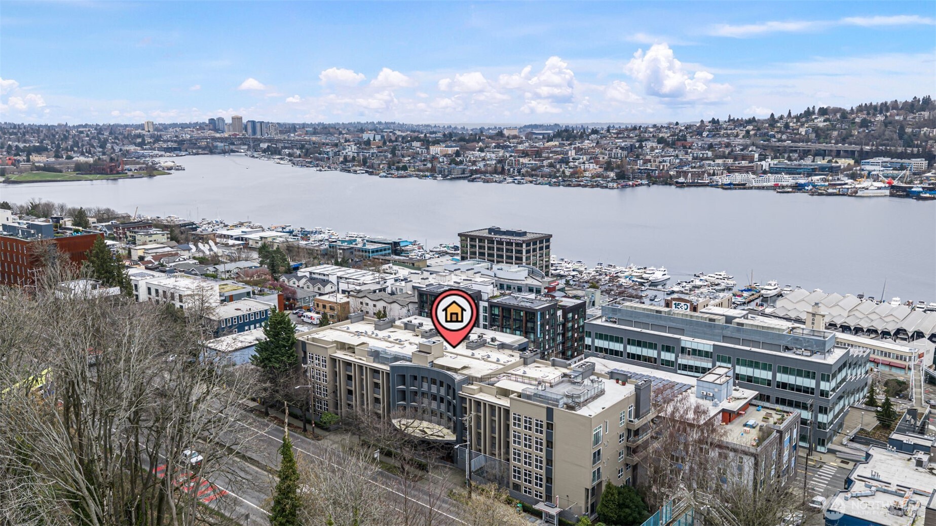 1504 Aurora Ave N #504 — photo