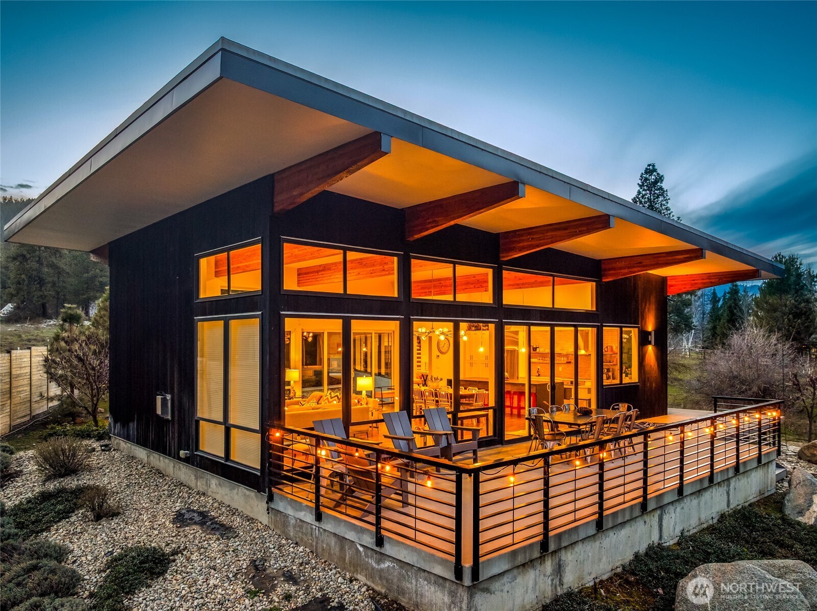 9275 Lone Pine Orchards Road — photo