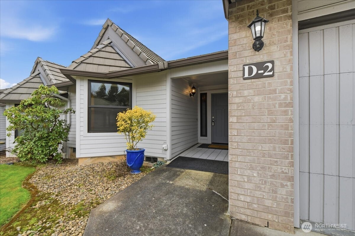 3300 NE 164th Street #D2, Ridgefield, WA 98642 — photo 2