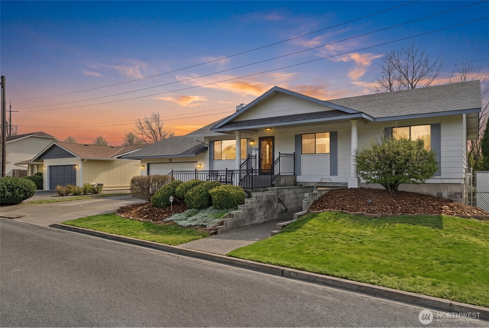1140 SE Colonial Drive — photo
