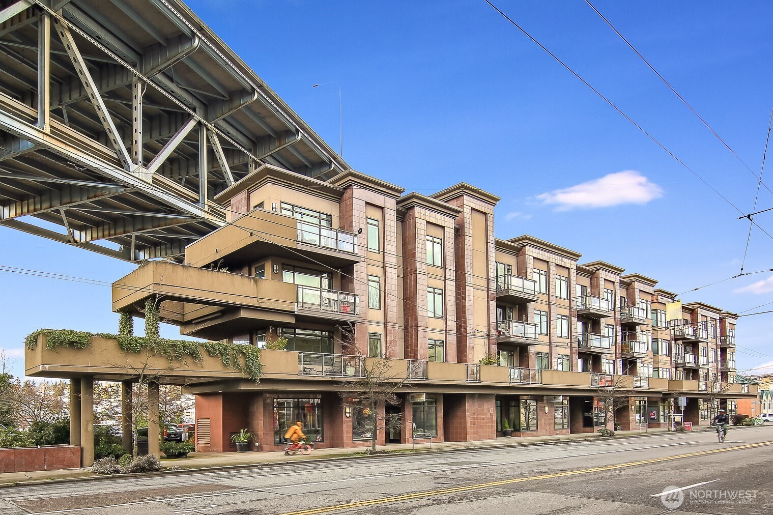 3217 Eastlake Avenue E #302 — photo