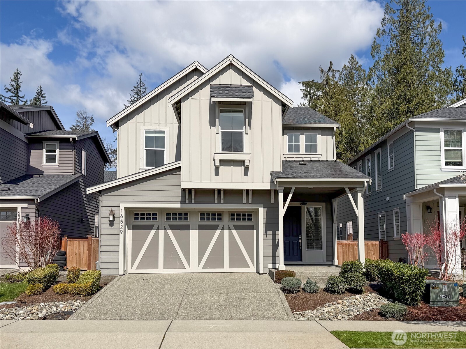 16529 White Mountain Road SE — photo