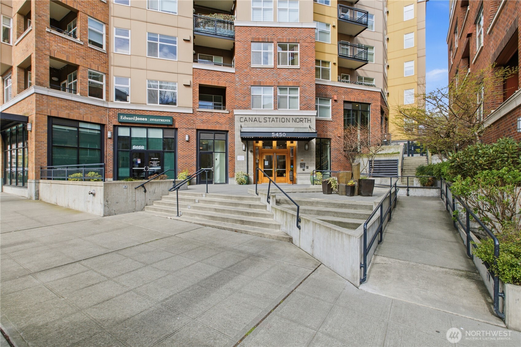 5450 Leary Avenue NW #242 — photo