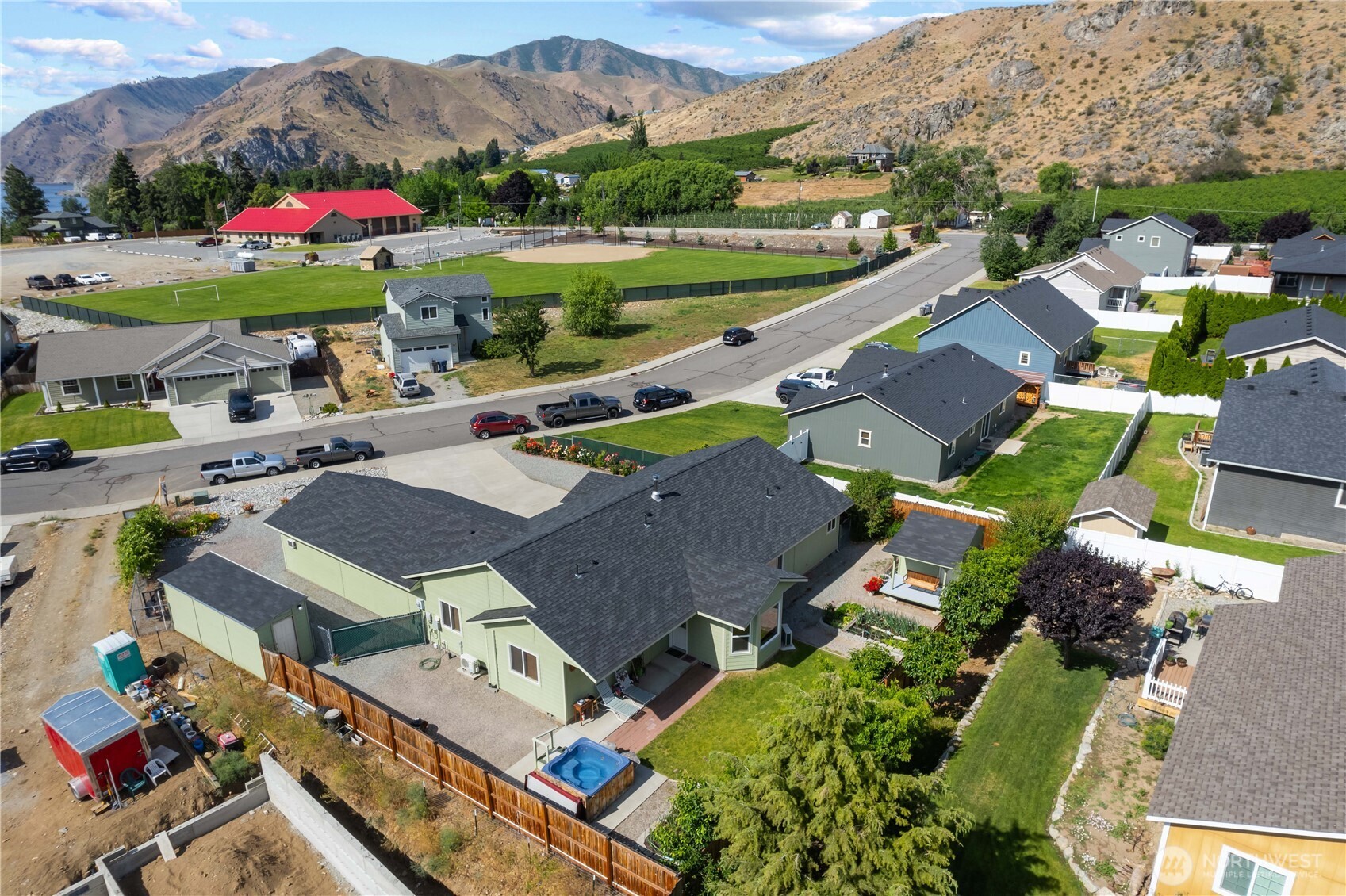 1010 Crest Loop, Entiat, WA 98822 — photo 2