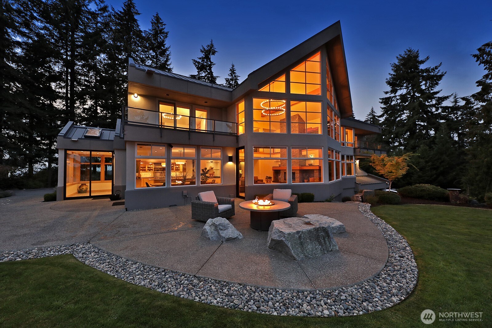 8045 Possession Road — photo
