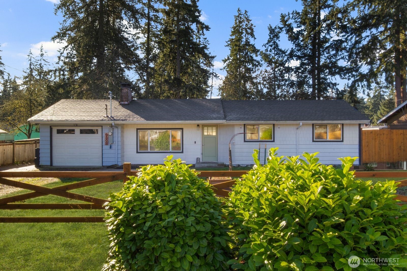 9808 Lawndale Avenue SW — photo