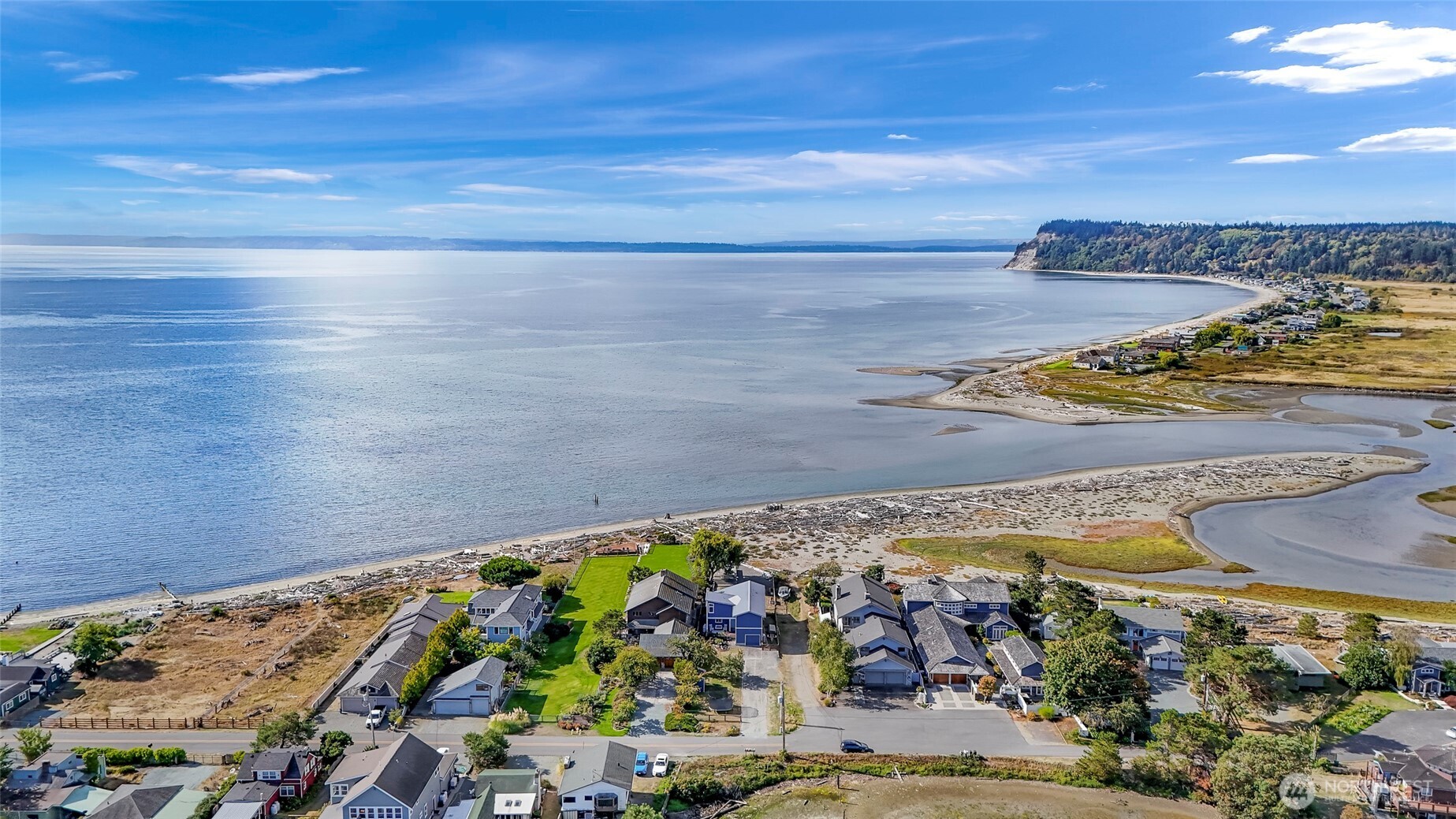 2402 Sunlight Beach Road — photo
