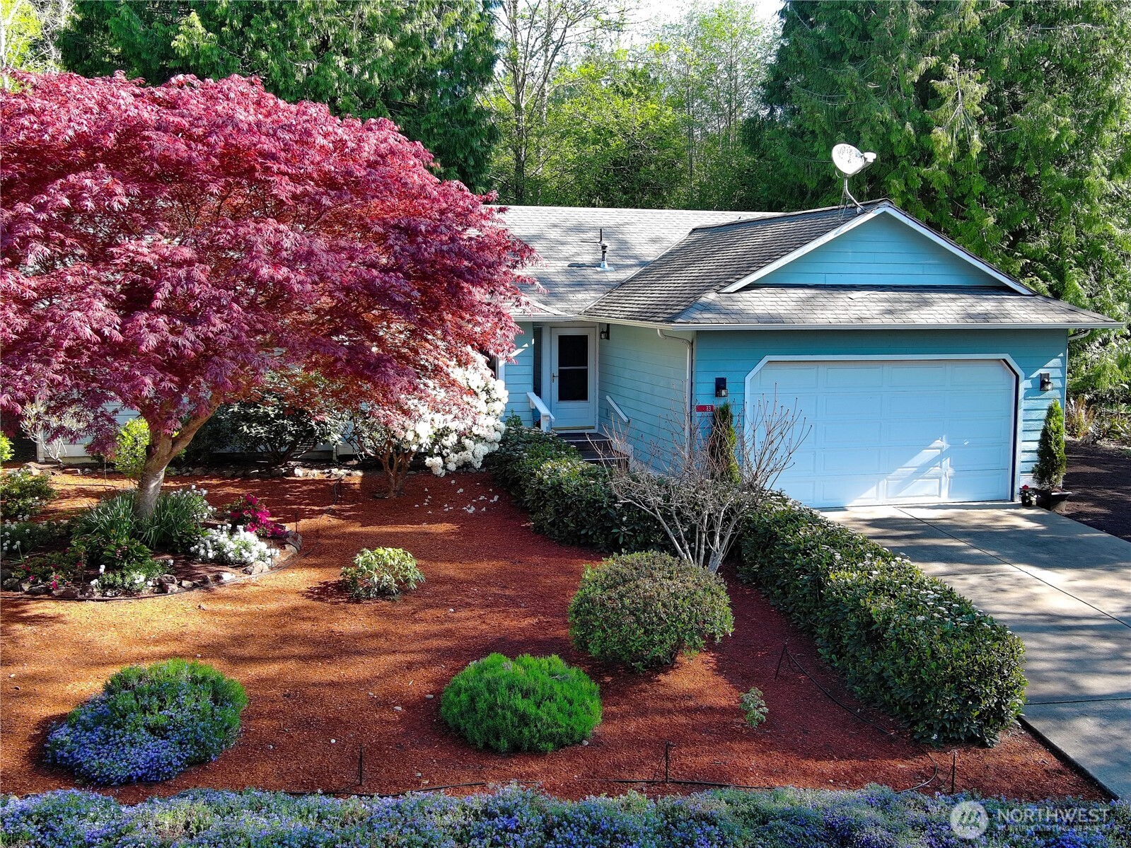 33 Goldfinch Lane — photo