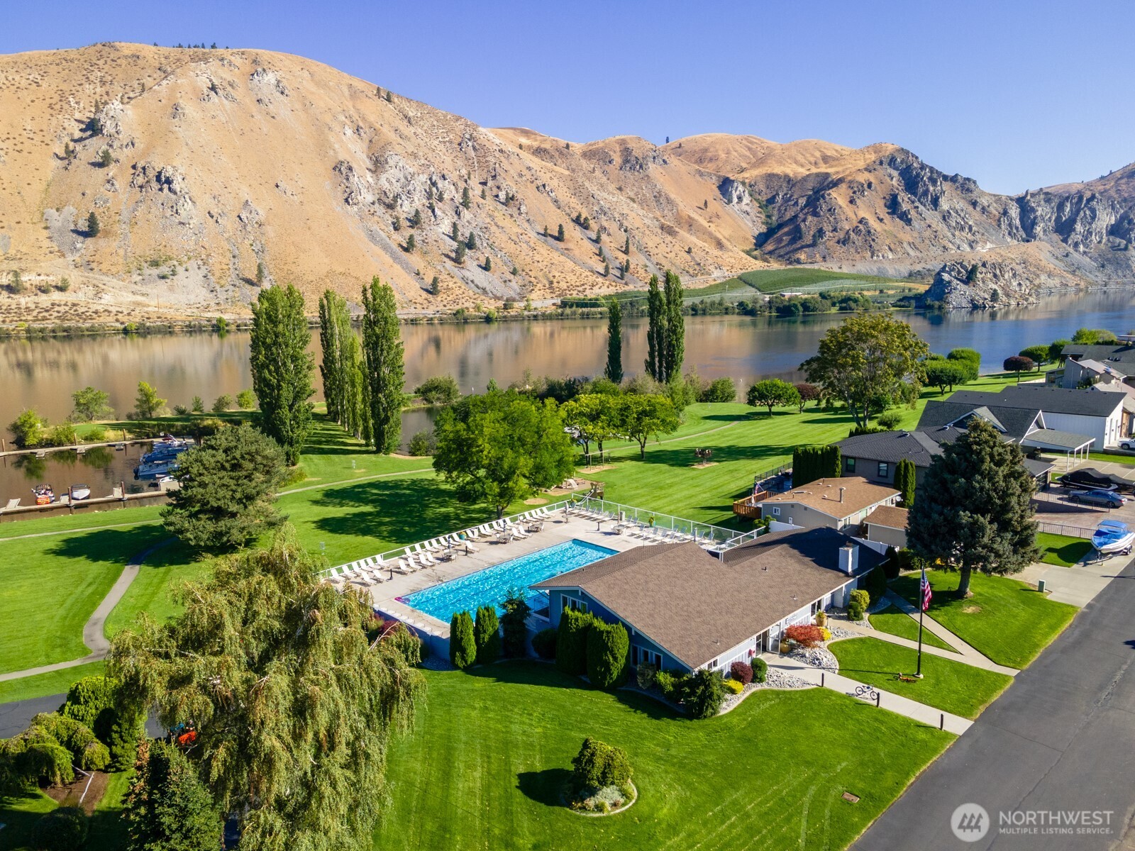 215 W Marine View Place — photo