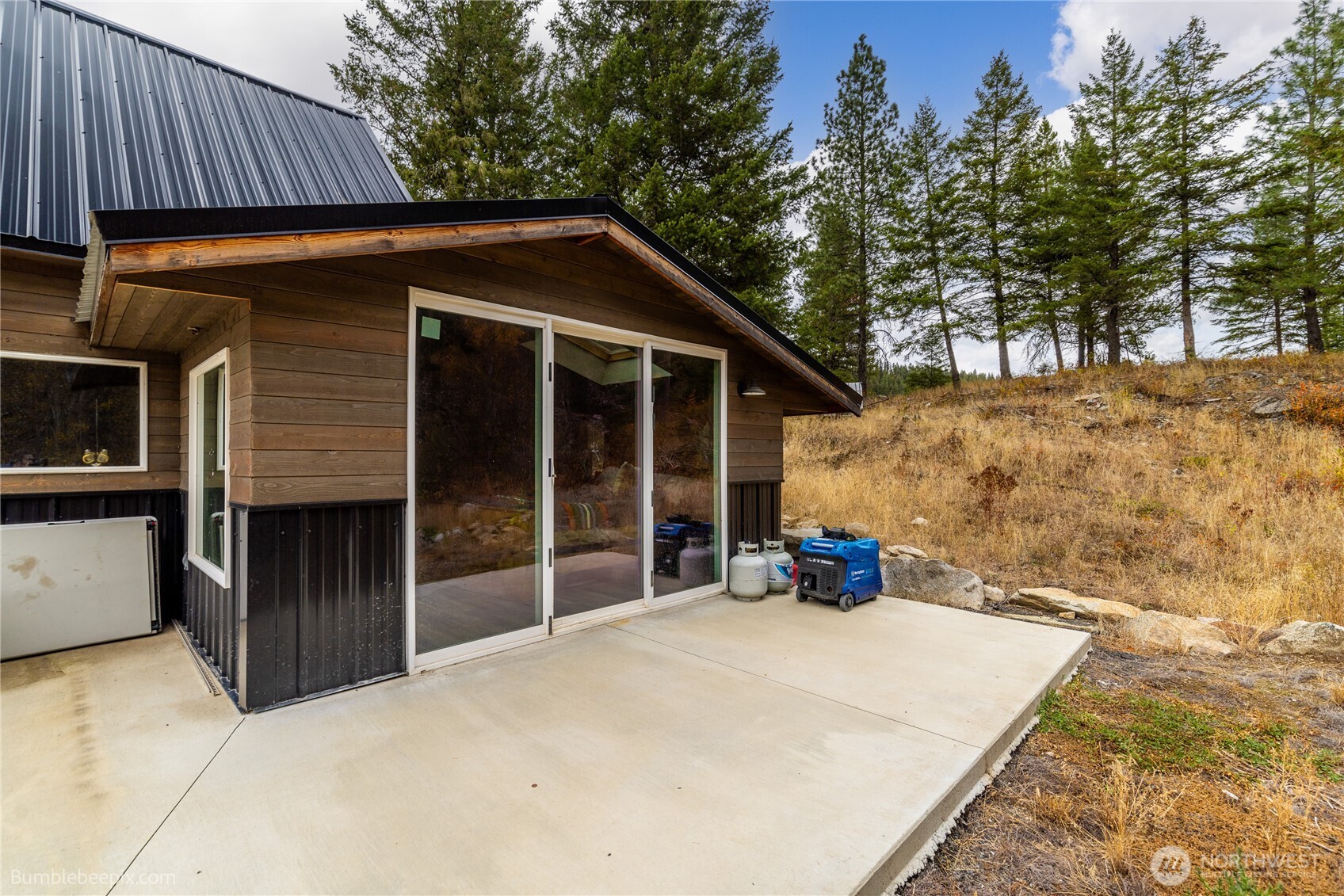 8 Camden Road, Elk, WA 99009 — photo 3