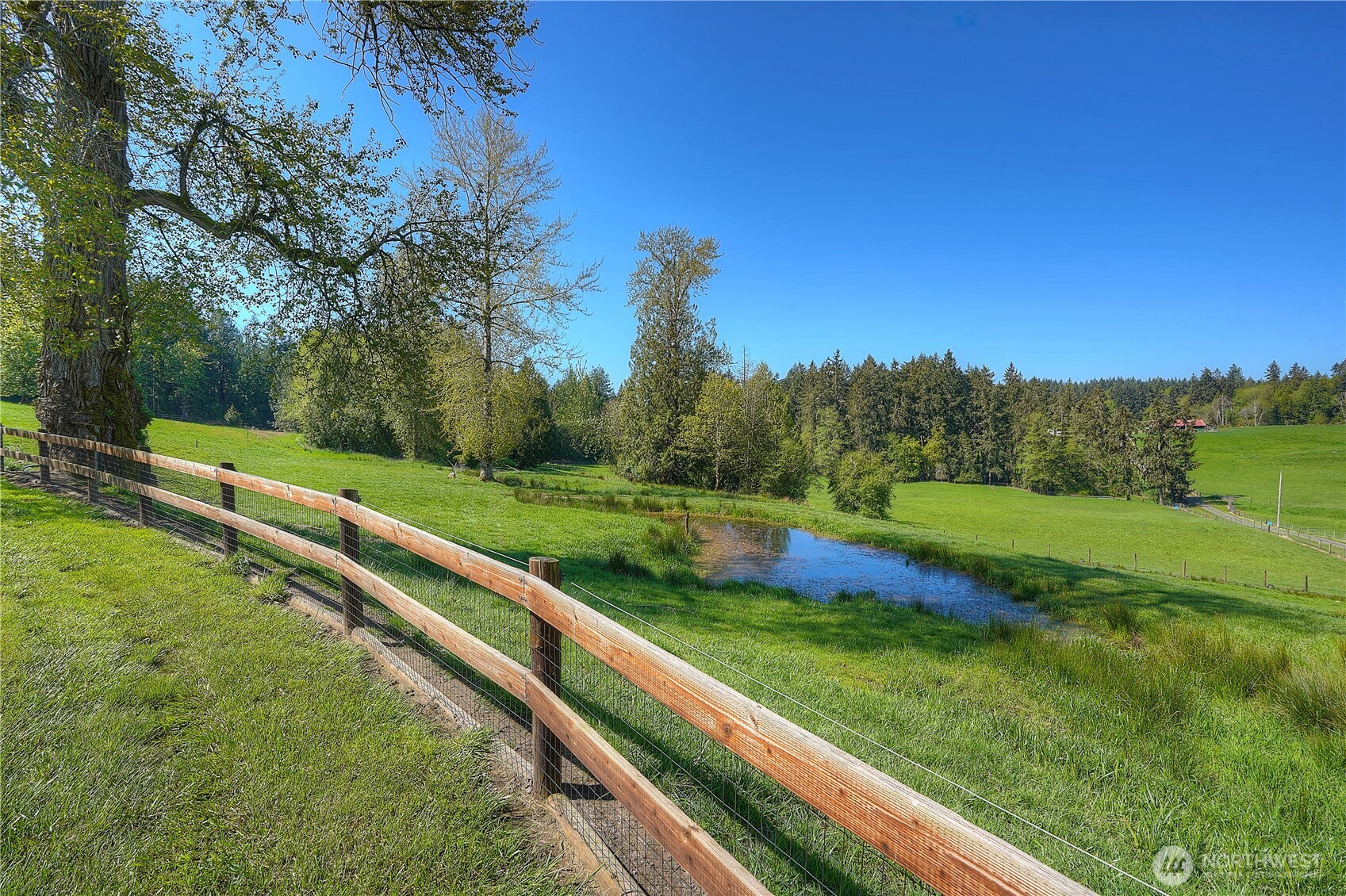 7012 Key Peninsula Highway SW — photo