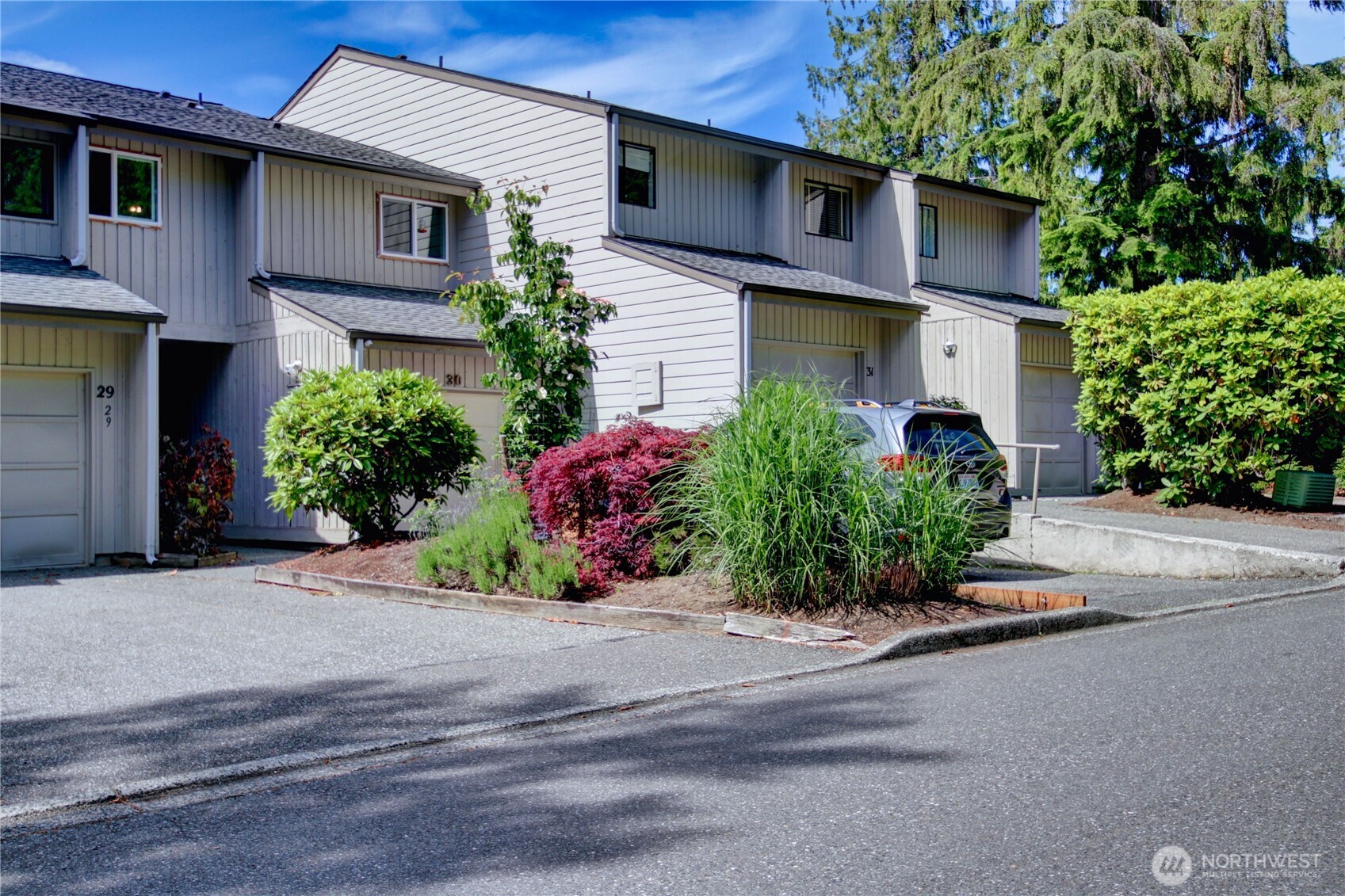 1 Lake Louise Drive #31 — photo