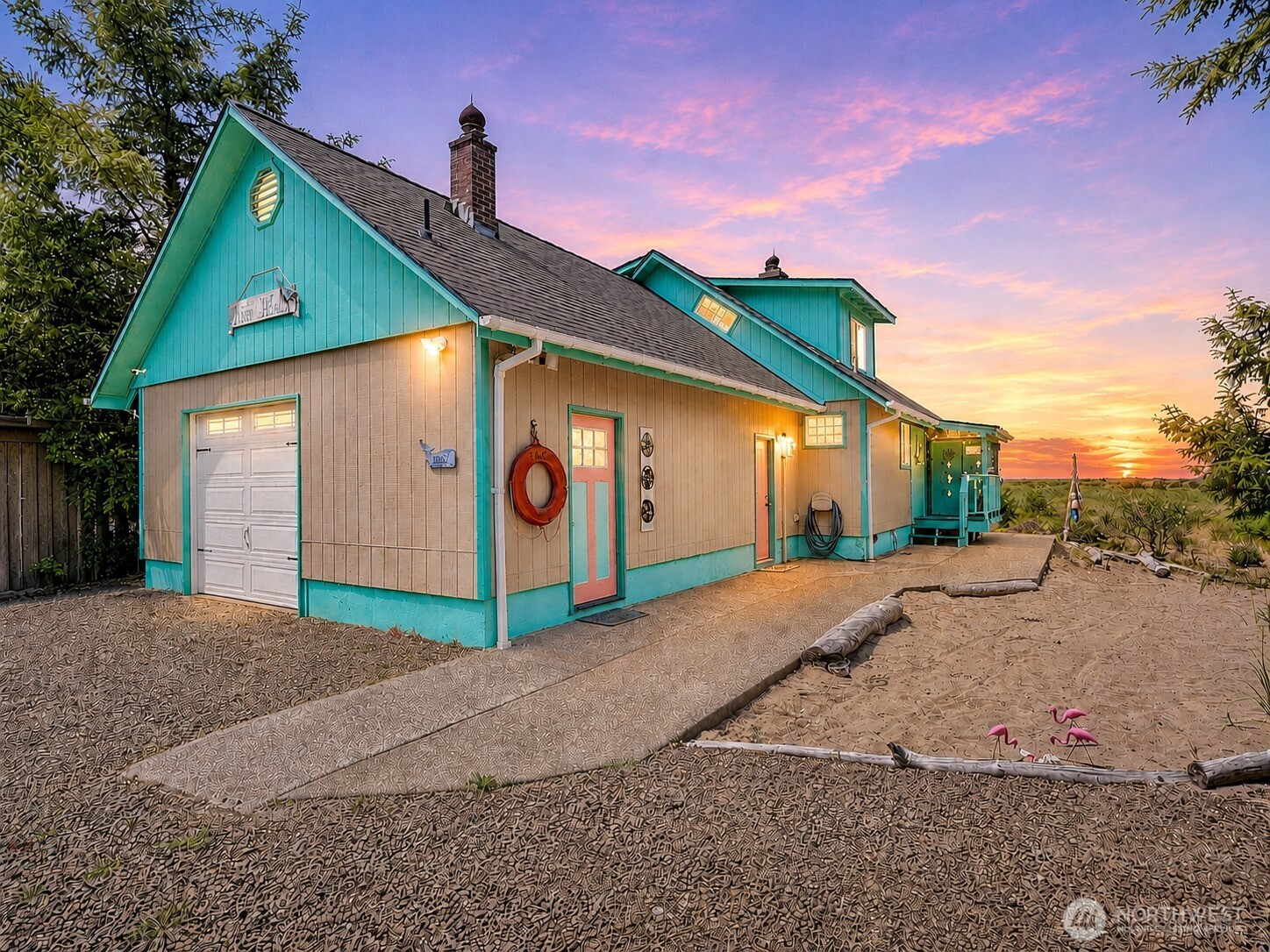 15217 Pacific Way — photo
