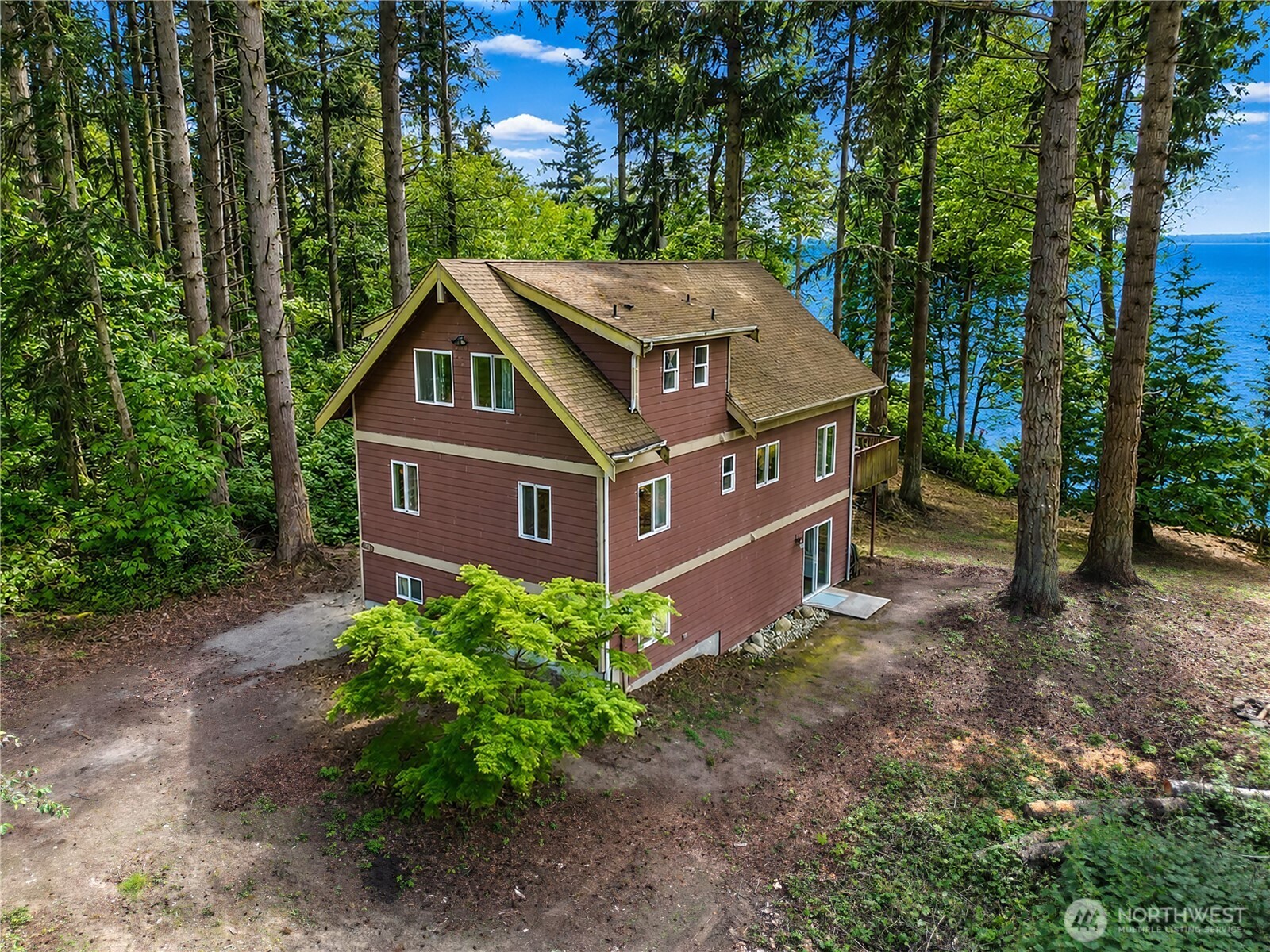 97 B Port Gardner Drive — photo