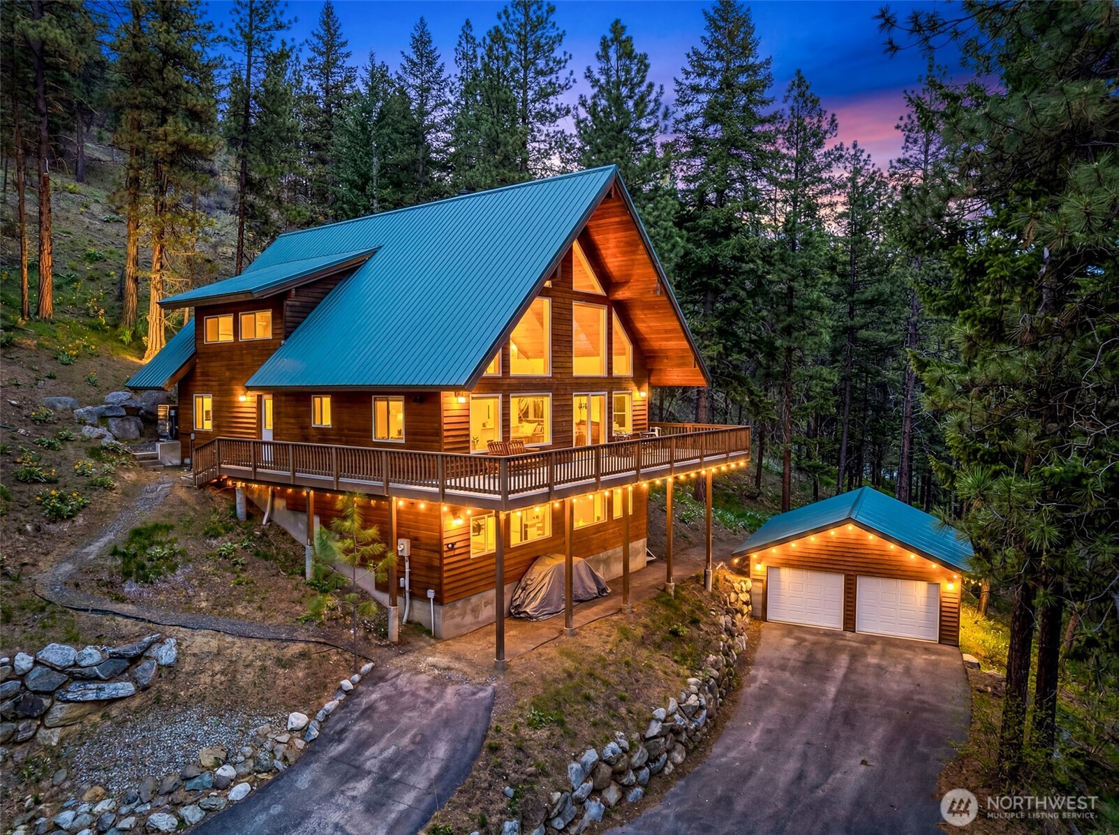 11090 Eagle Creek Road — photo