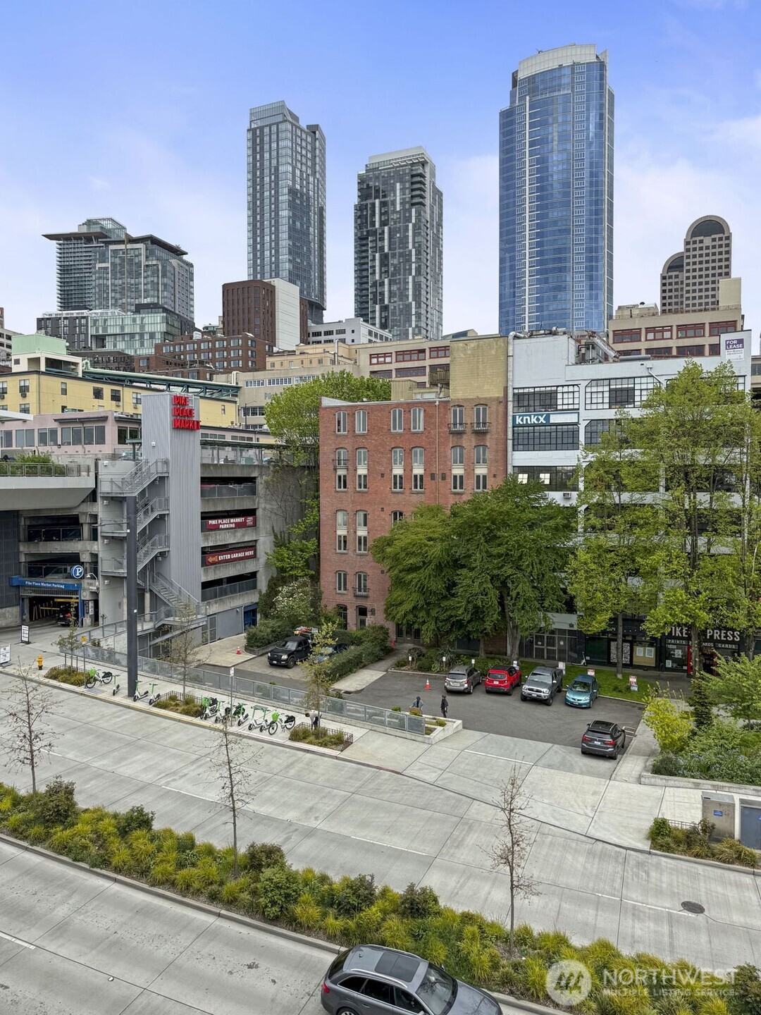 1507 Western Avenue #R203 — photo