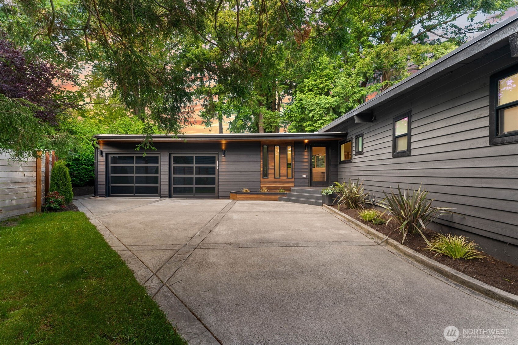 12334 SE 23rd Place — photo