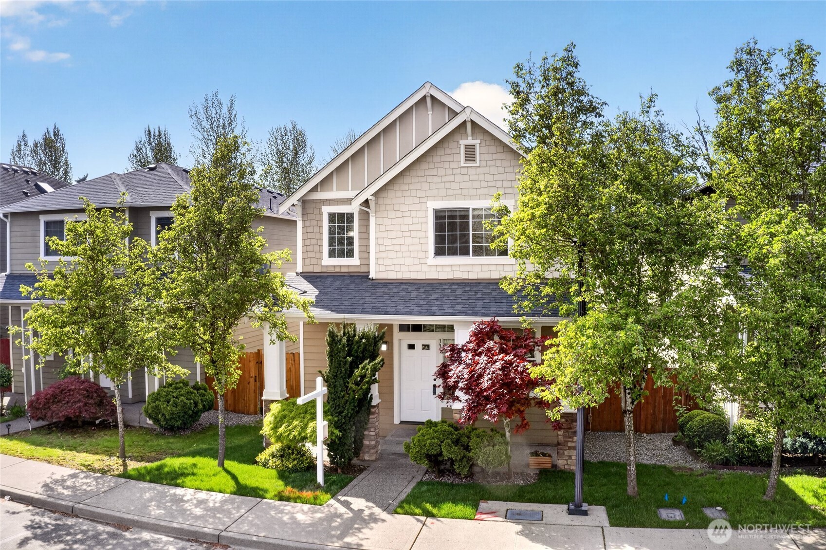 335 NE Graham Avenue, Renton, WA 98059 — photo 2