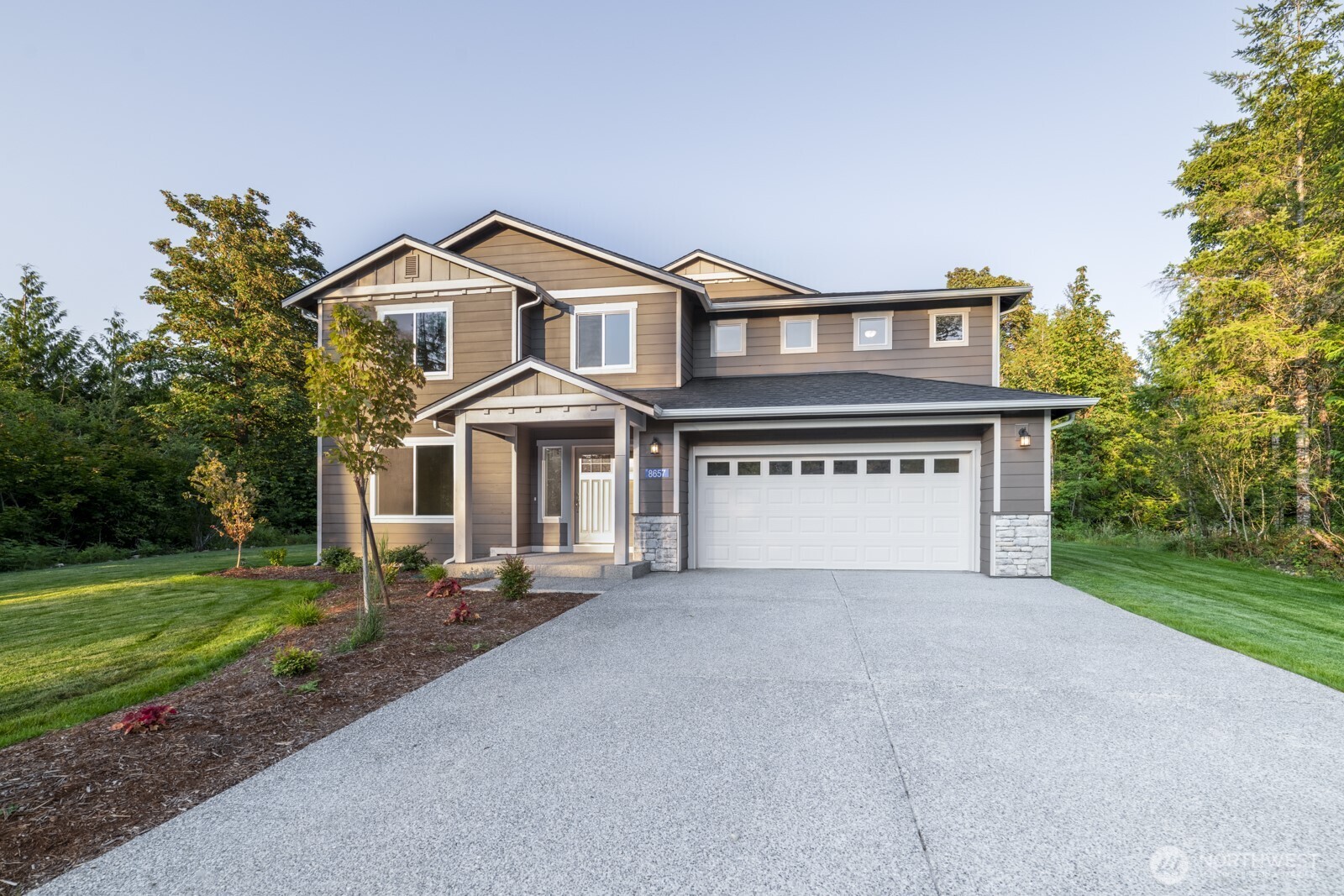 8657 Trillium Lane — photo